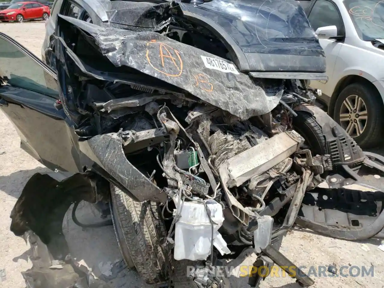 9 Photograph of a damaged car 5TDKZRFH8KS338634 TOYOTA HIGHLANDER 2019