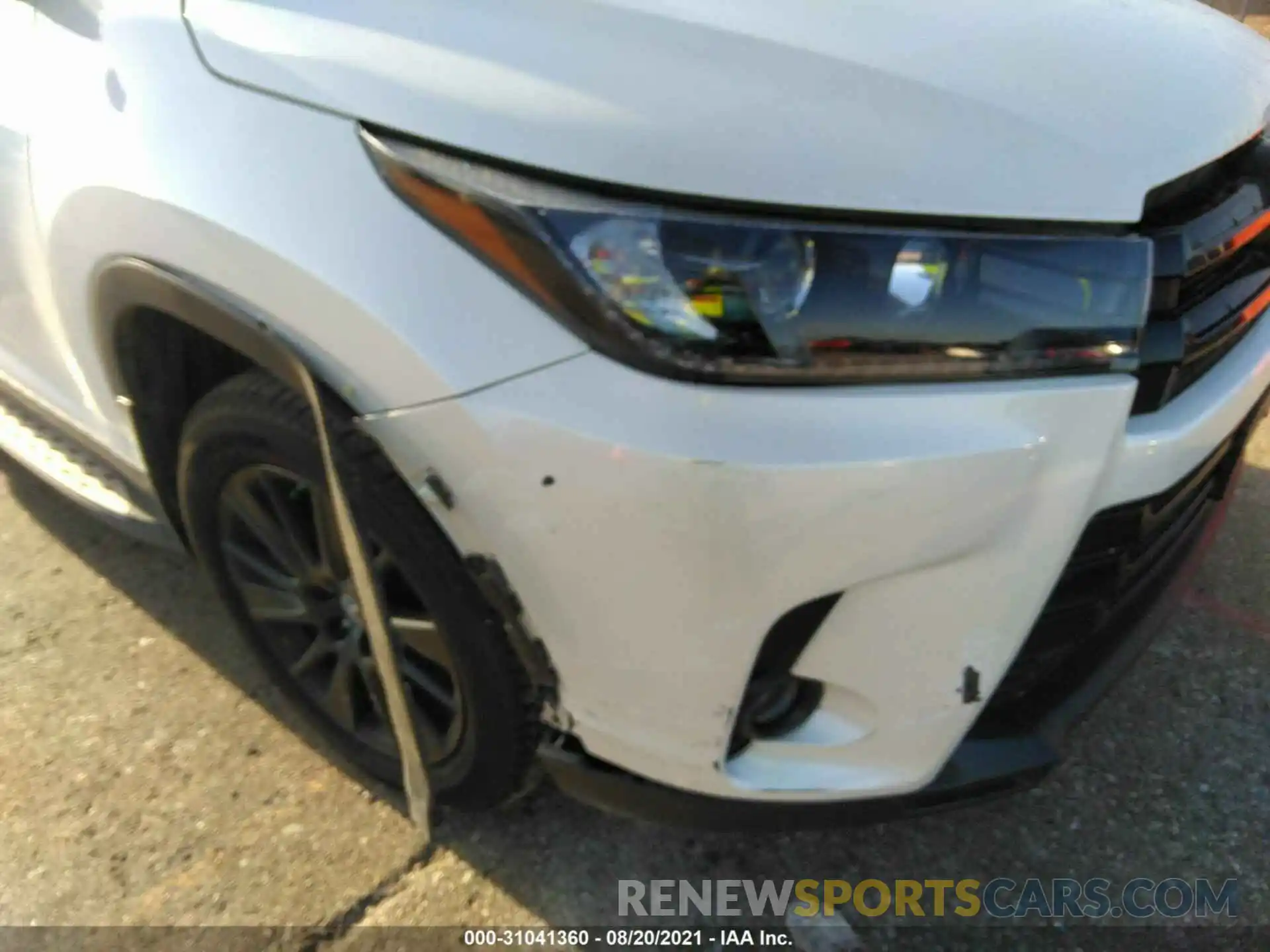 6 Photograph of a damaged car 5TDKZRFH8KS347768 TOYOTA HIGHLANDER 2019