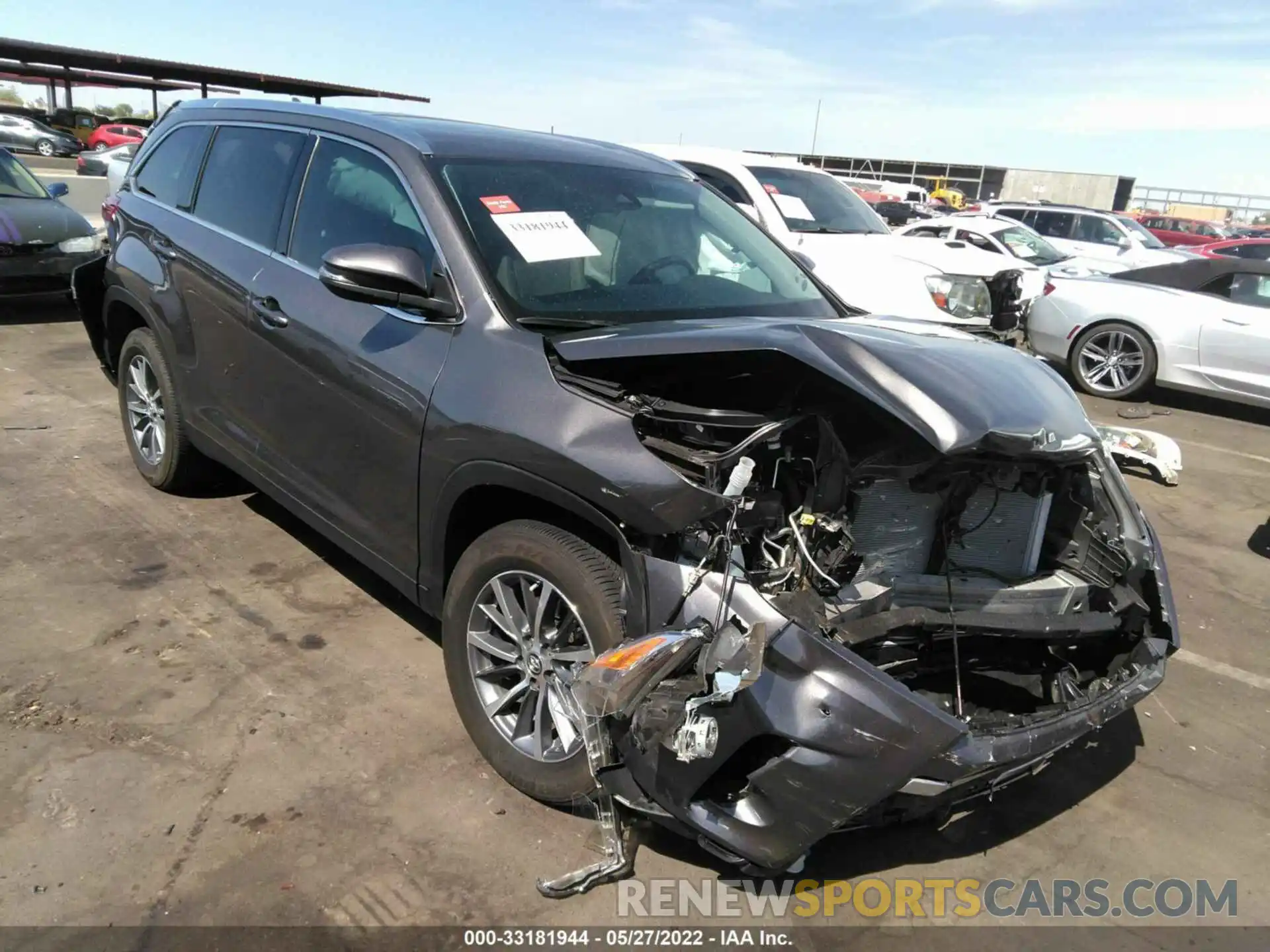 1 Photograph of a damaged car 5TDKZRFH8KS362321 TOYOTA HIGHLANDER 2019