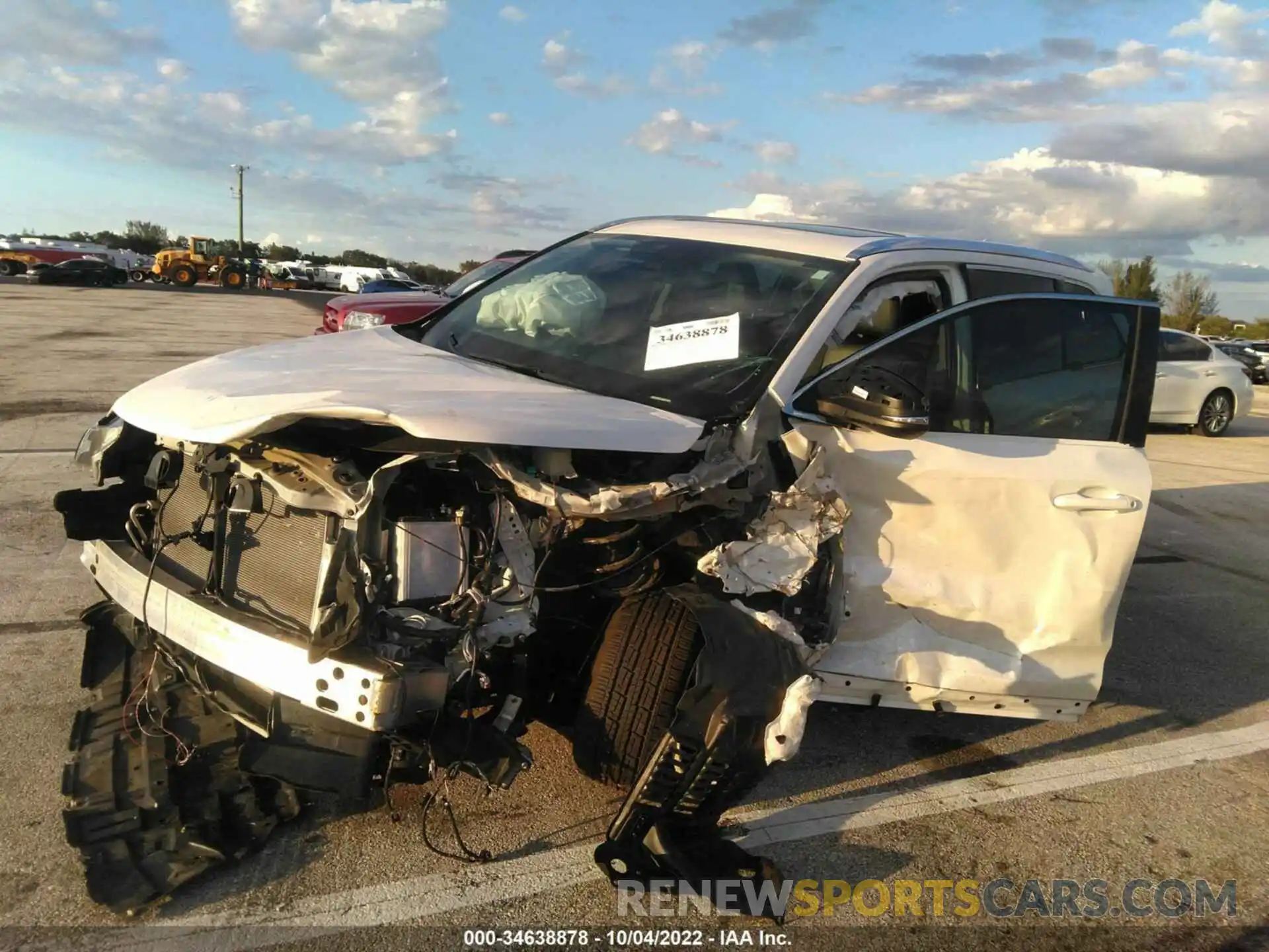 6 Photograph of a damaged car 5TDKZRFH8KS562728 TOYOTA HIGHLANDER 2019