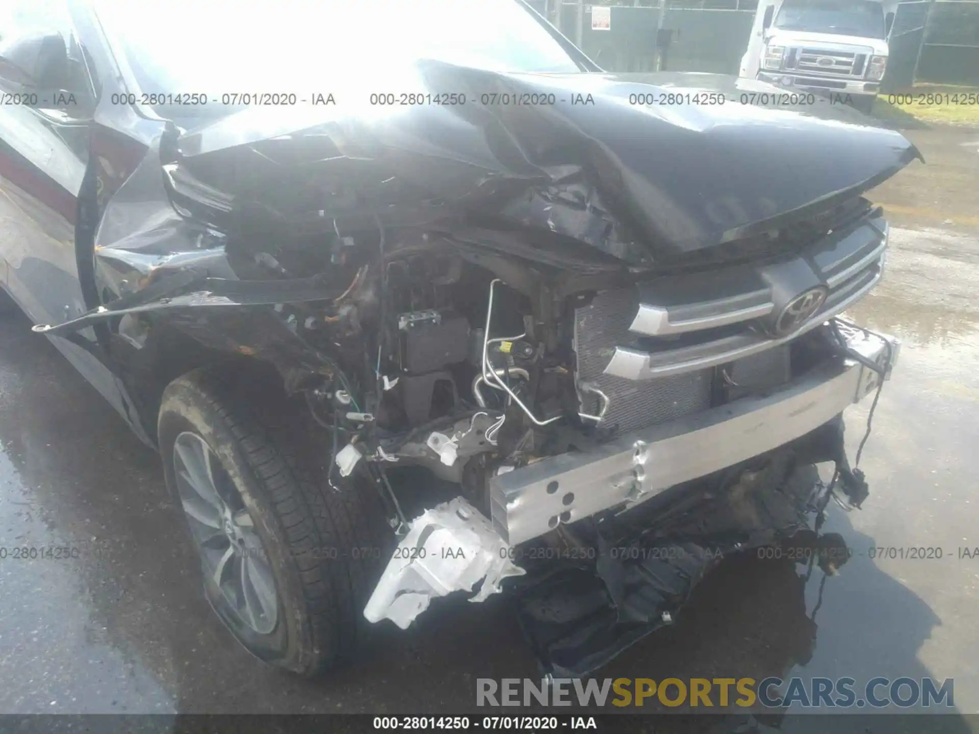 6 Photograph of a damaged car 5TDKZRFH8KS566116 TOYOTA HIGHLANDER 2019