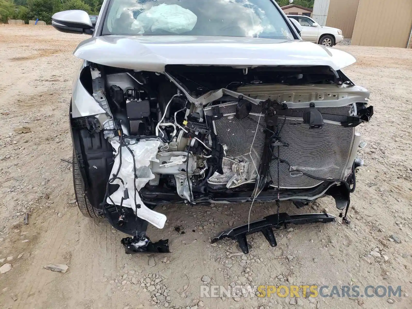 9 Photograph of a damaged car 5TDKZRFH8KS567119 TOYOTA HIGHLANDER 2019