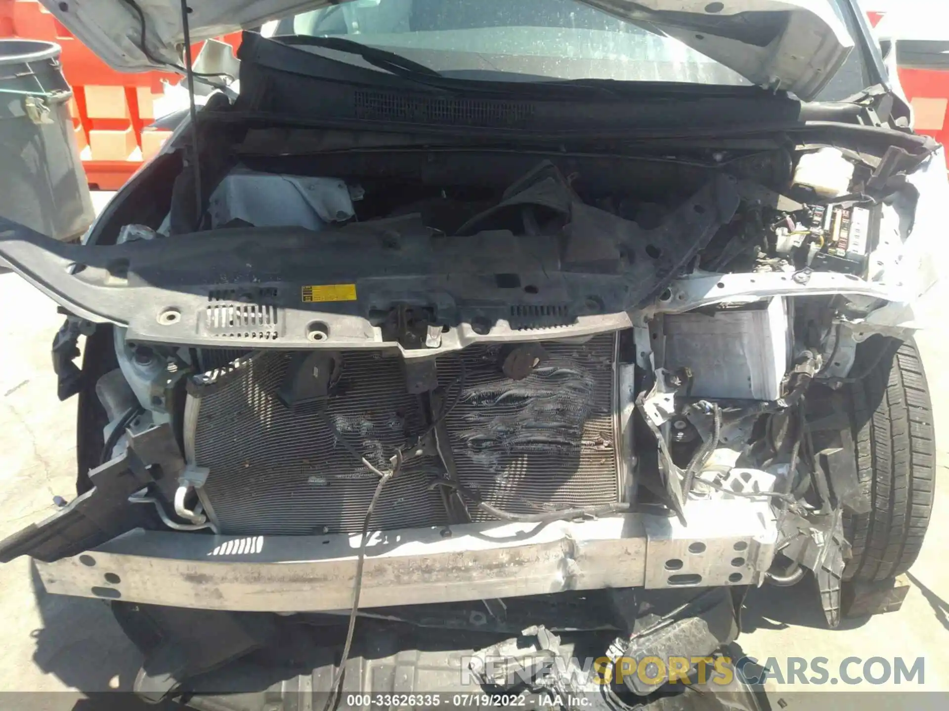 10 Photograph of a damaged car 5TDKZRFH8KS567265 TOYOTA HIGHLANDER 2019