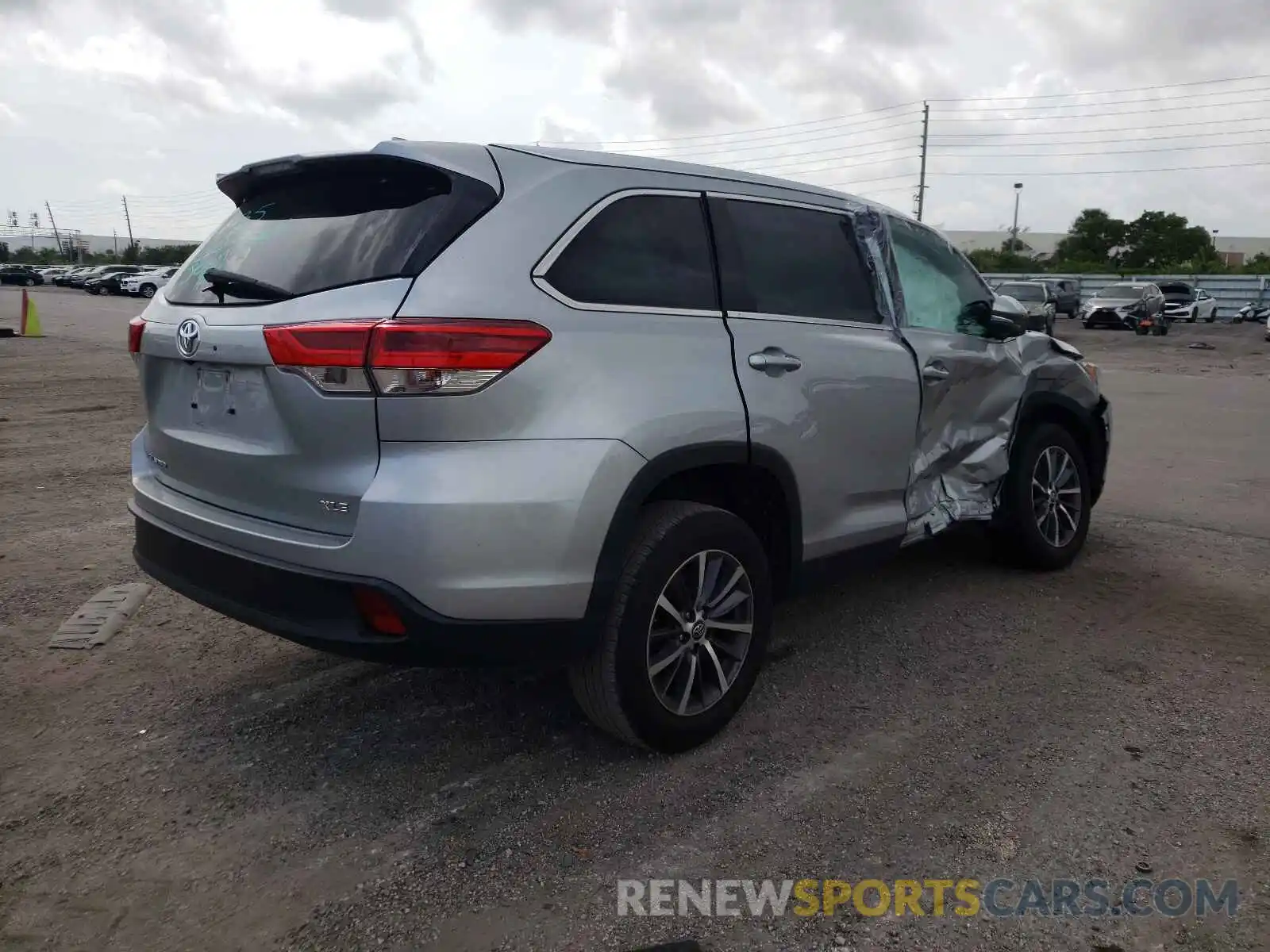 4 Фотография поврежденного автомобиля 5TDKZRFH8KS567508 TOYOTA HIGHLANDER 2019