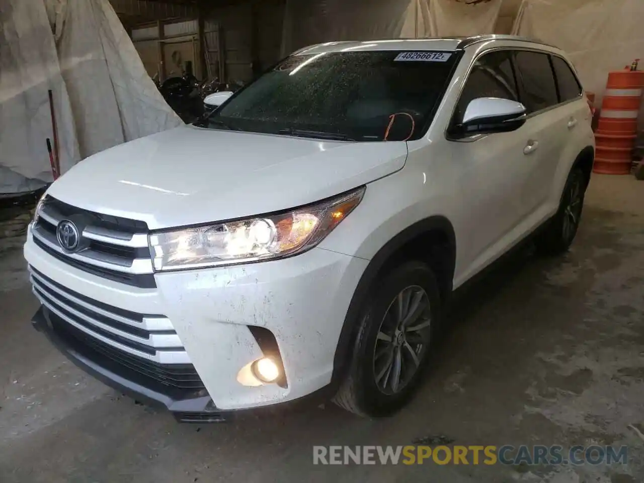 2 Фотография поврежденного автомобиля 5TDKZRFH8KS572692 TOYOTA HIGHLANDER 2019