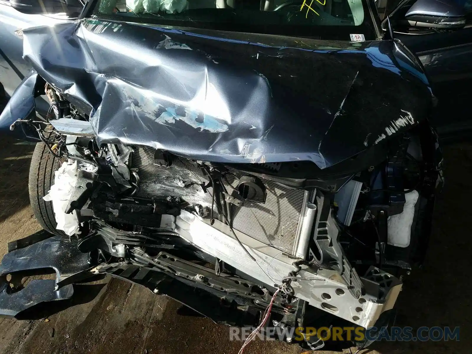 7 Photograph of a damaged car 5TDKZRFH9KS309238 TOYOTA HIGHLANDER 2019