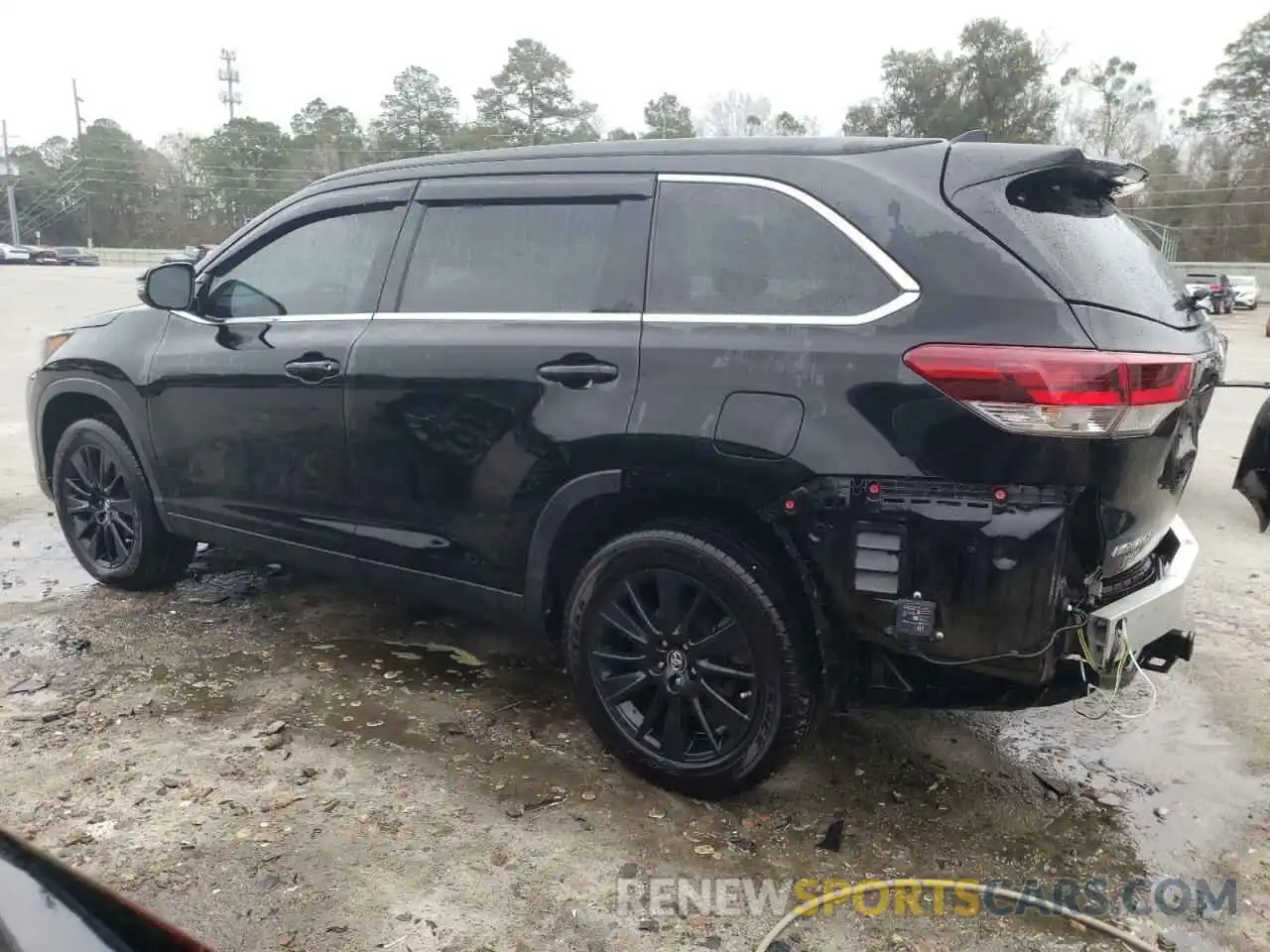 2 Photograph of a damaged car 5TDKZRFH9KS357533 TOYOTA HIGHLANDER 2019