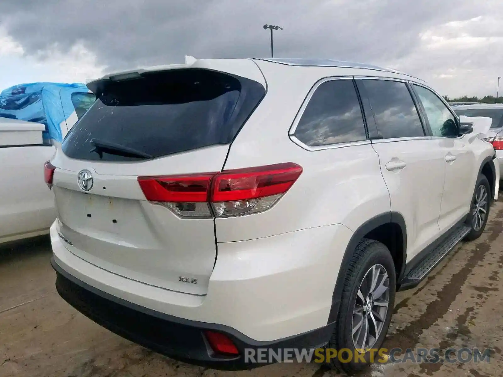 4 Фотография поврежденного автомобиля 5TDKZRFH9KS568828 TOYOTA HIGHLANDER 2019