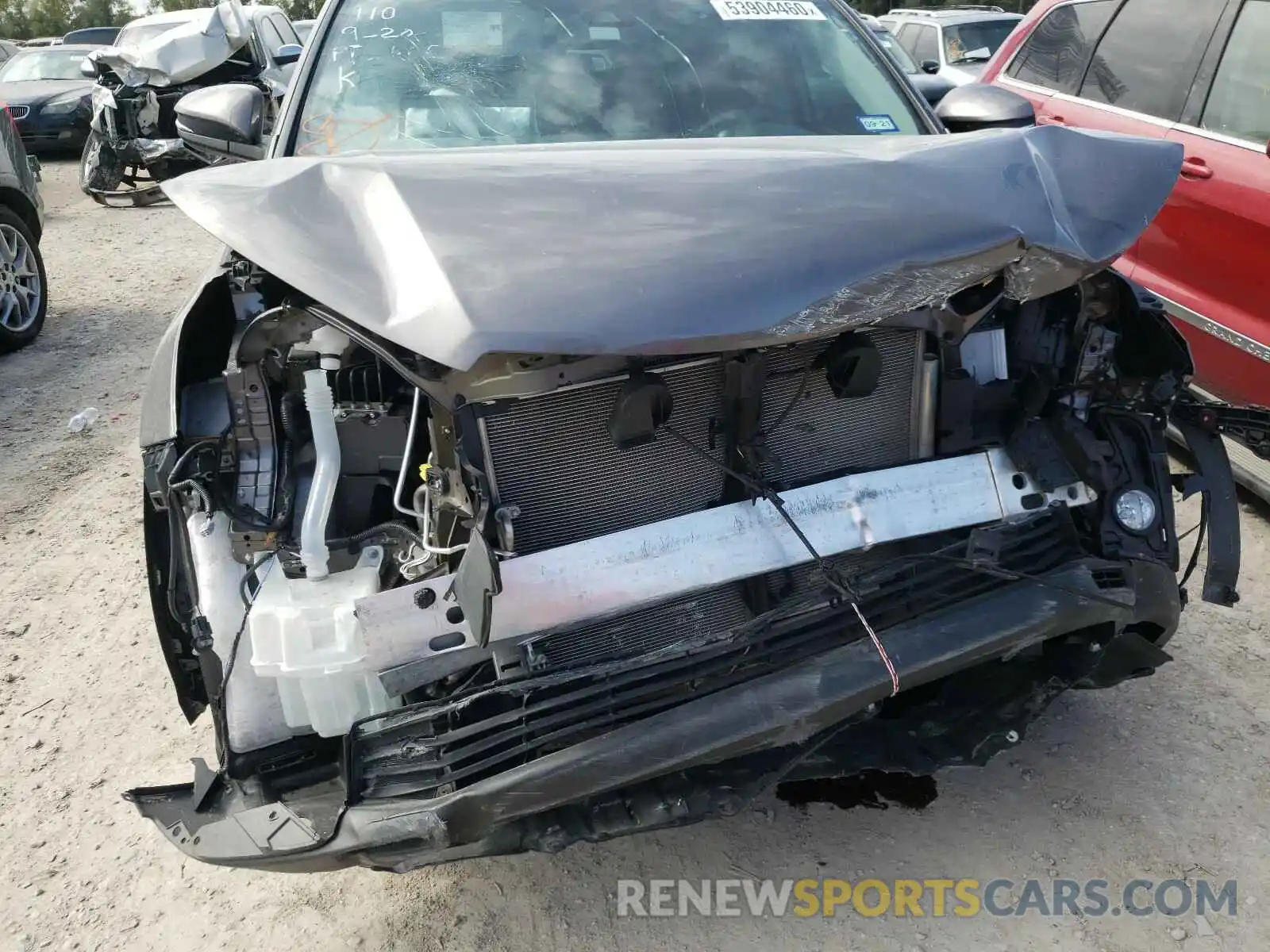 9 Photograph of a damaged car 5TDKZRFH9KS571535 TOYOTA HIGHLANDER 2019