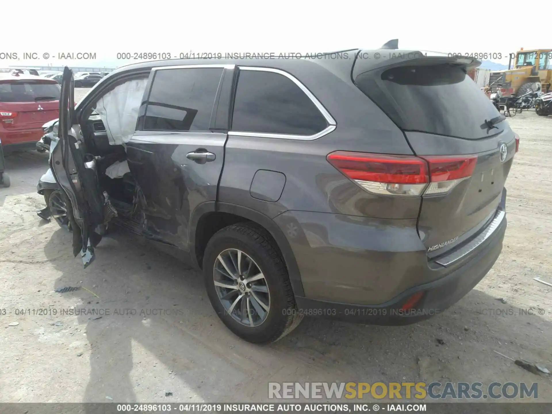 3 Photograph of a damaged car 5TDKZRFHXKS306459 TOYOTA HIGHLANDER 2019