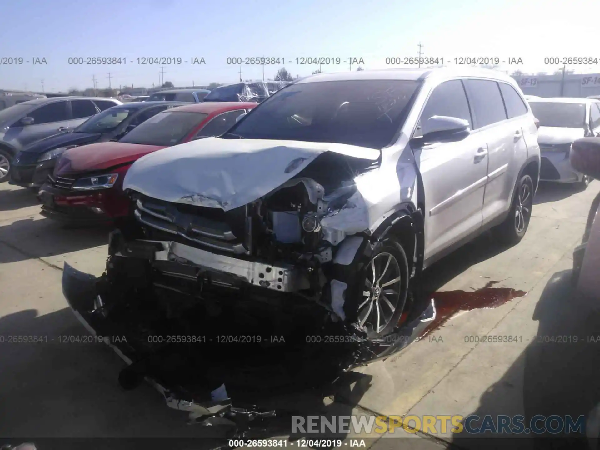 2 Photograph of a damaged car 5TDKZRFHXKS306638 TOYOTA HIGHLANDER 2019