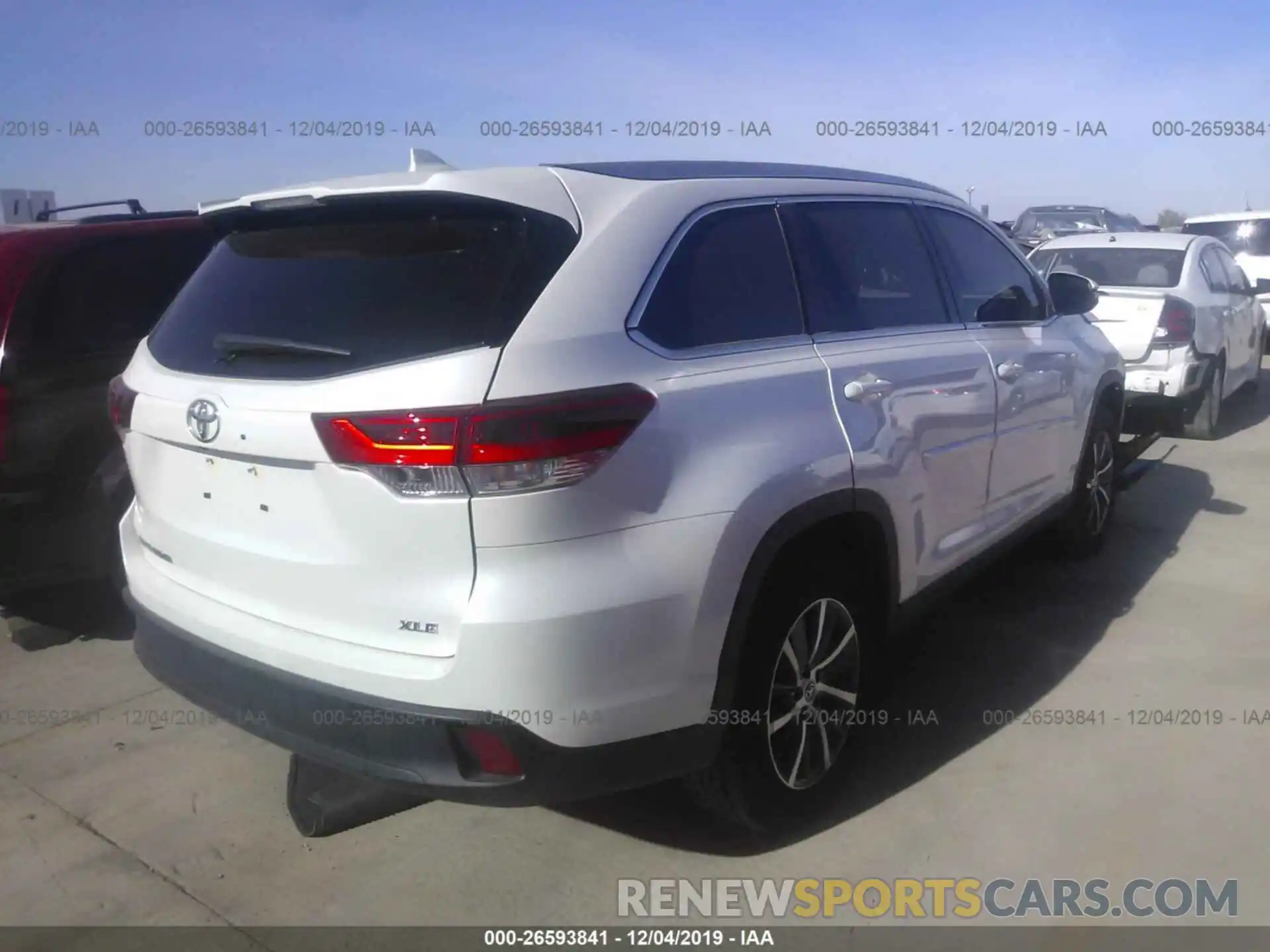 4 Фотография поврежденного автомобиля 5TDKZRFHXKS306638 TOYOTA HIGHLANDER 2019