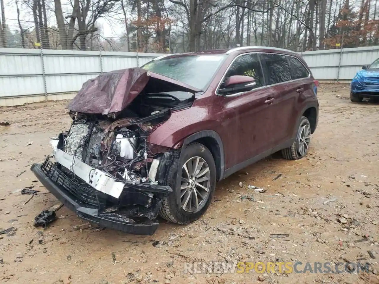 2 Photograph of a damaged car 5TDKZRFHXKS309197 TOYOTA HIGHLANDER 2019