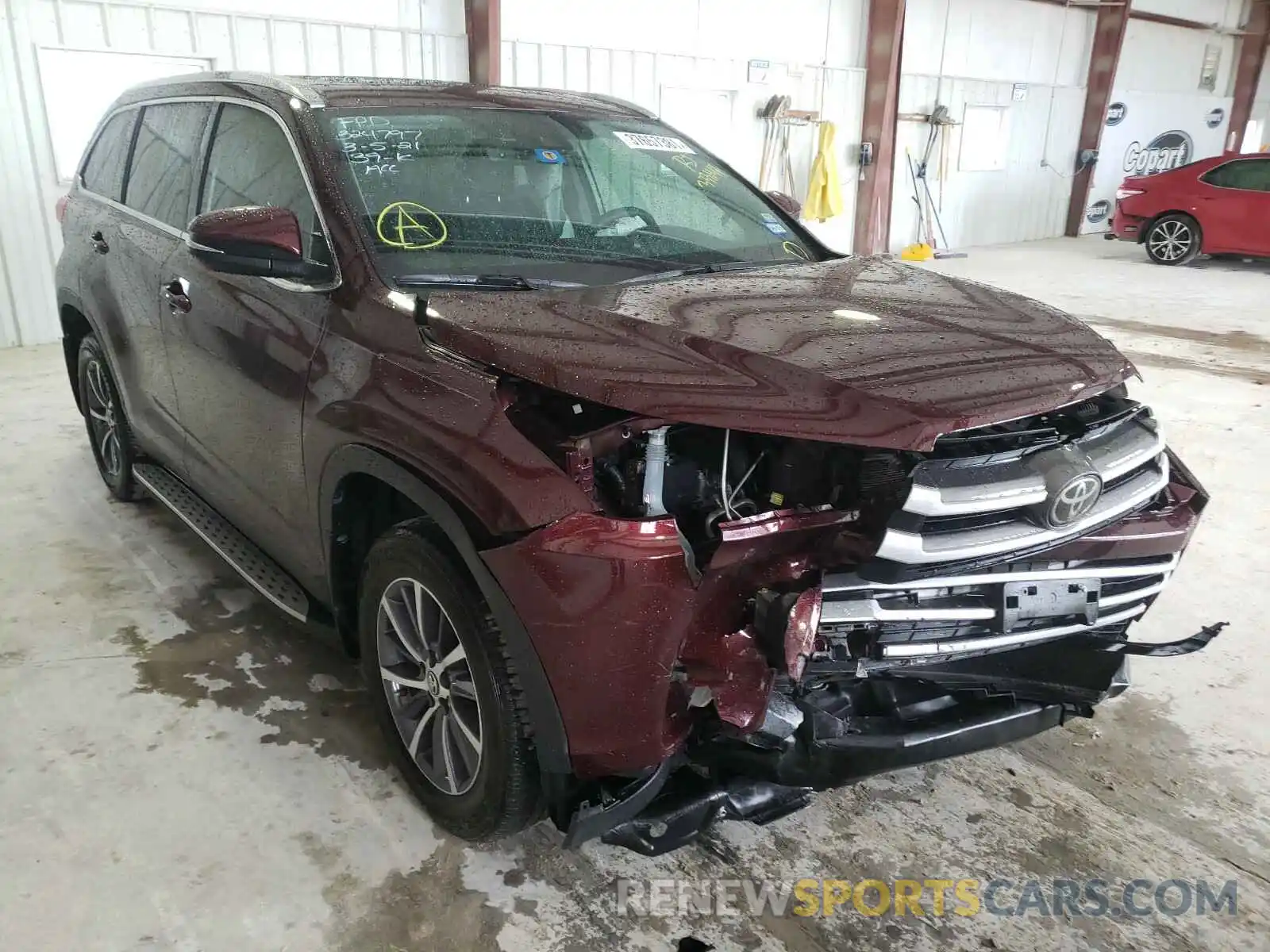 1 Photograph of a damaged car 5TDKZRFHXKS333144 TOYOTA HIGHLANDER 2019