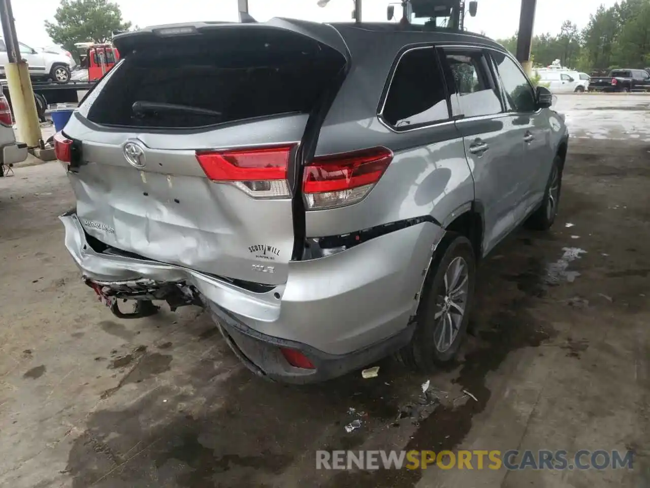 4 Фотография поврежденного автомобиля 5TDKZRFHXKS347965 TOYOTA HIGHLANDER 2019