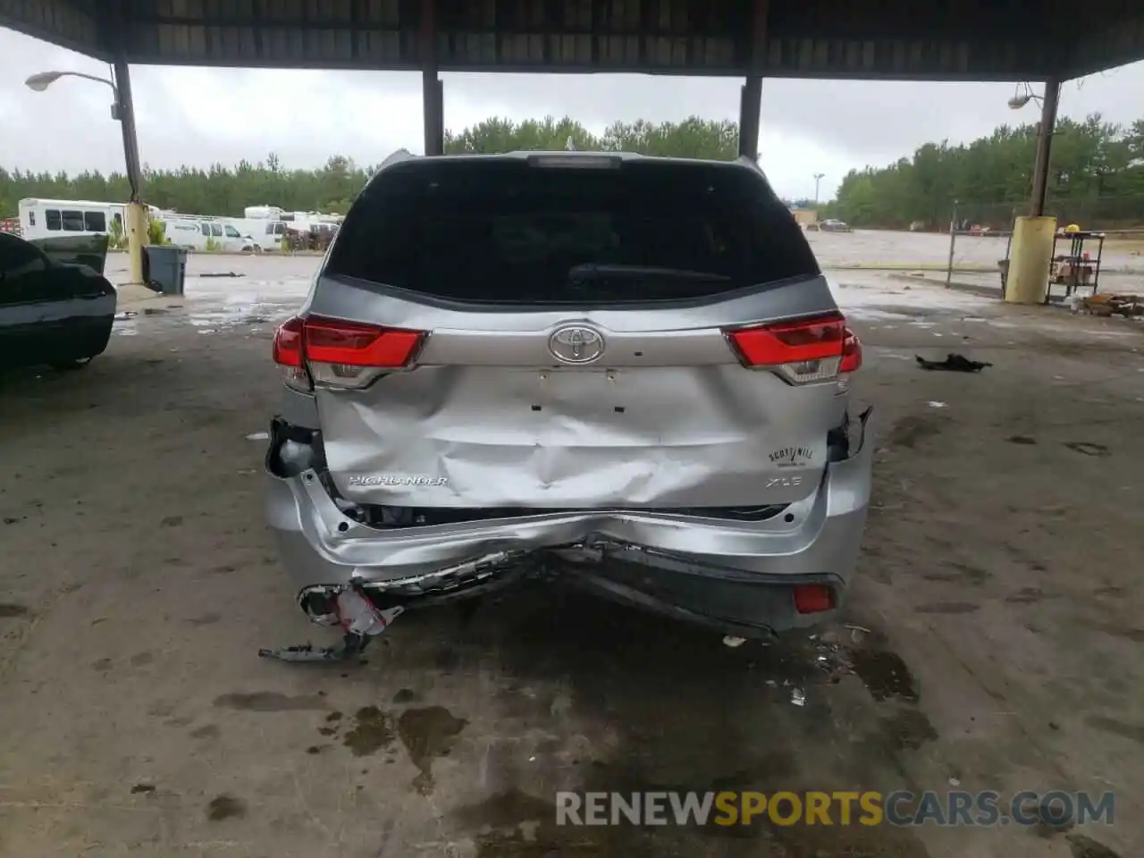 9 Фотография поврежденного автомобиля 5TDKZRFHXKS347965 TOYOTA HIGHLANDER 2019