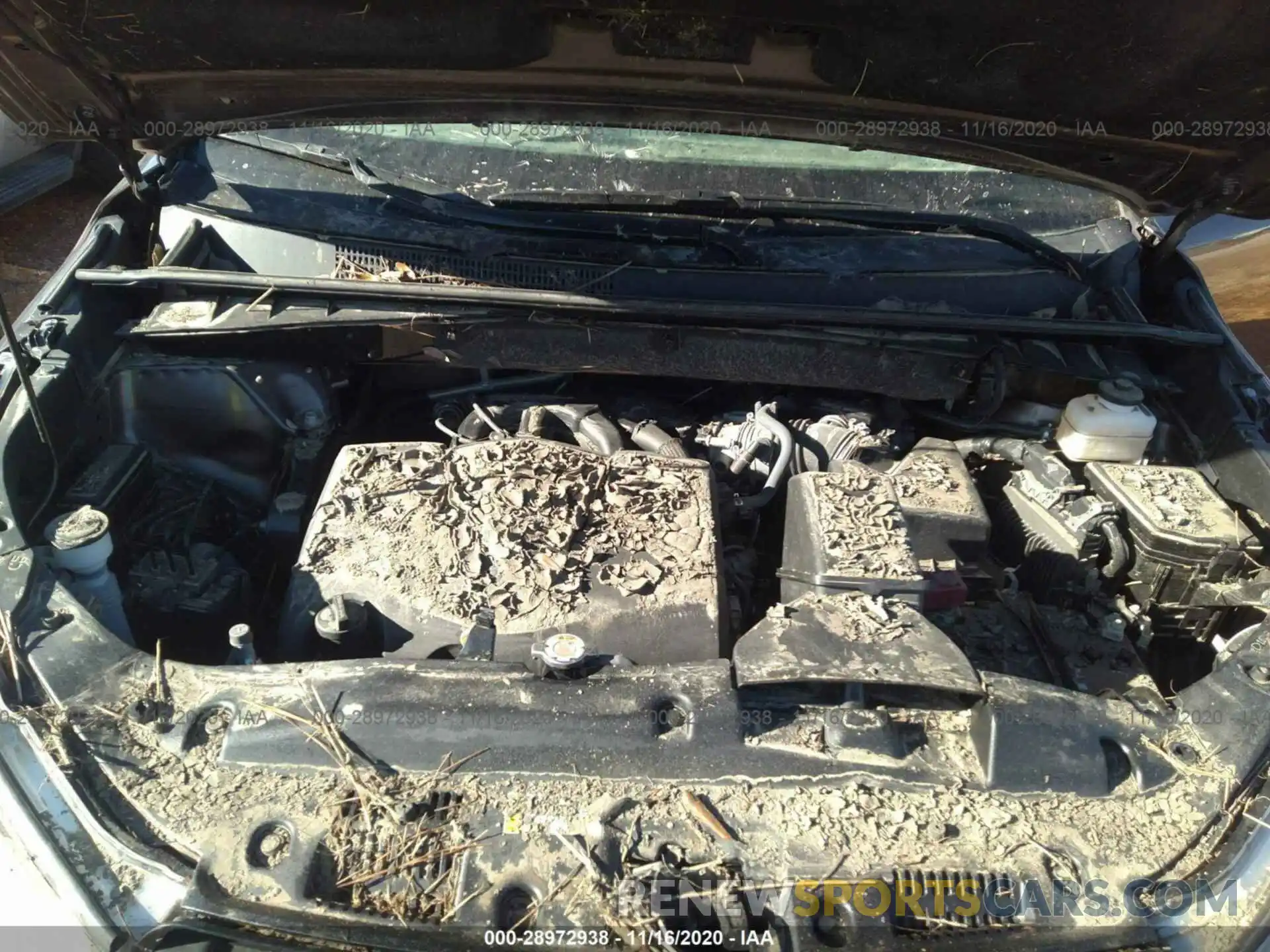 10 Photograph of a damaged car 5TDKZRFHXKS365799 TOYOTA HIGHLANDER 2019