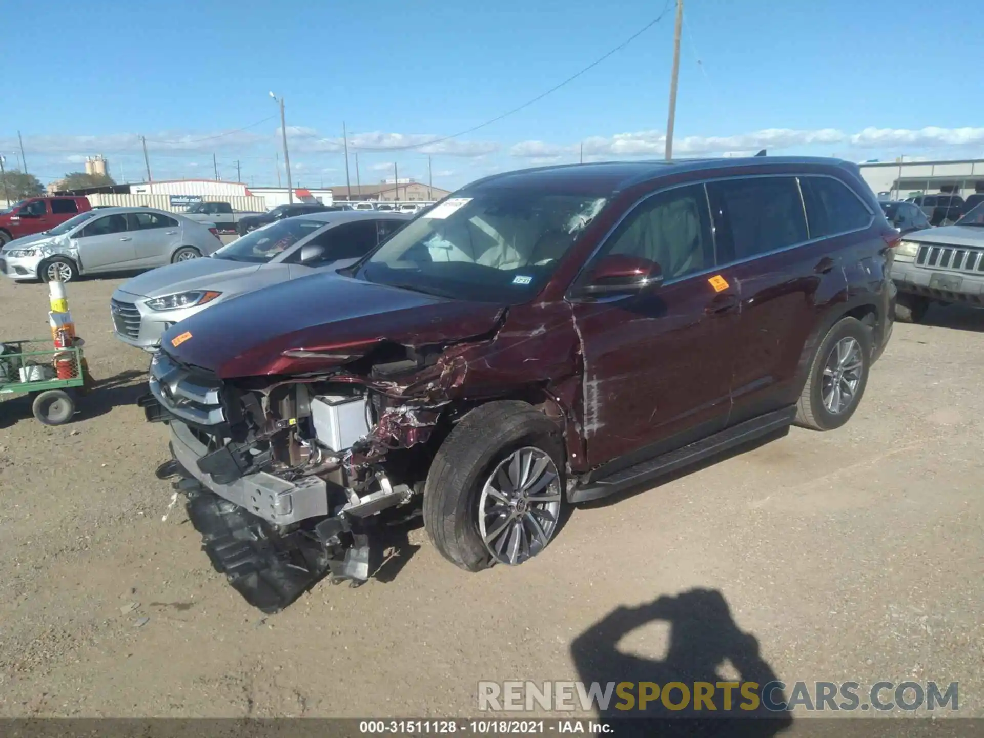 2 Фотография поврежденного автомобиля 5TDKZRFHXKS370355 TOYOTA HIGHLANDER 2019