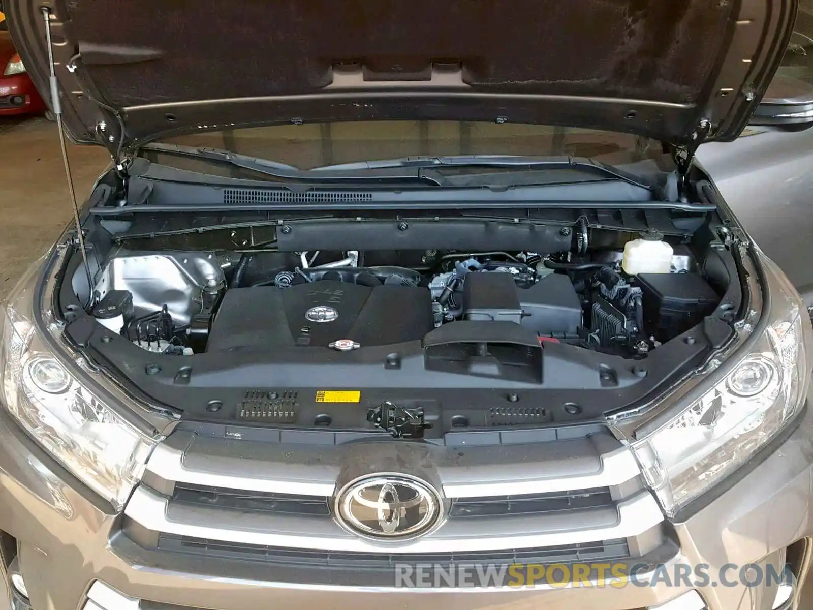 7 Фотография поврежденного автомобиля 5TDKZRFHXKS551018 TOYOTA HIGHLANDER 2019