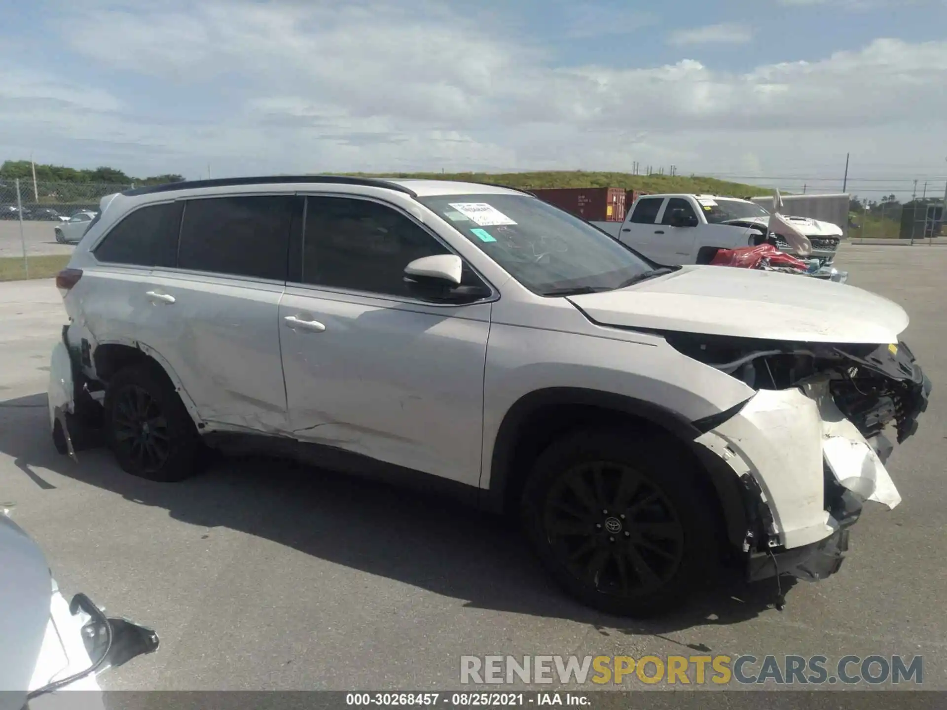 6 Photograph of a damaged car 5TDKZRFHXKS551200 TOYOTA HIGHLANDER 2019