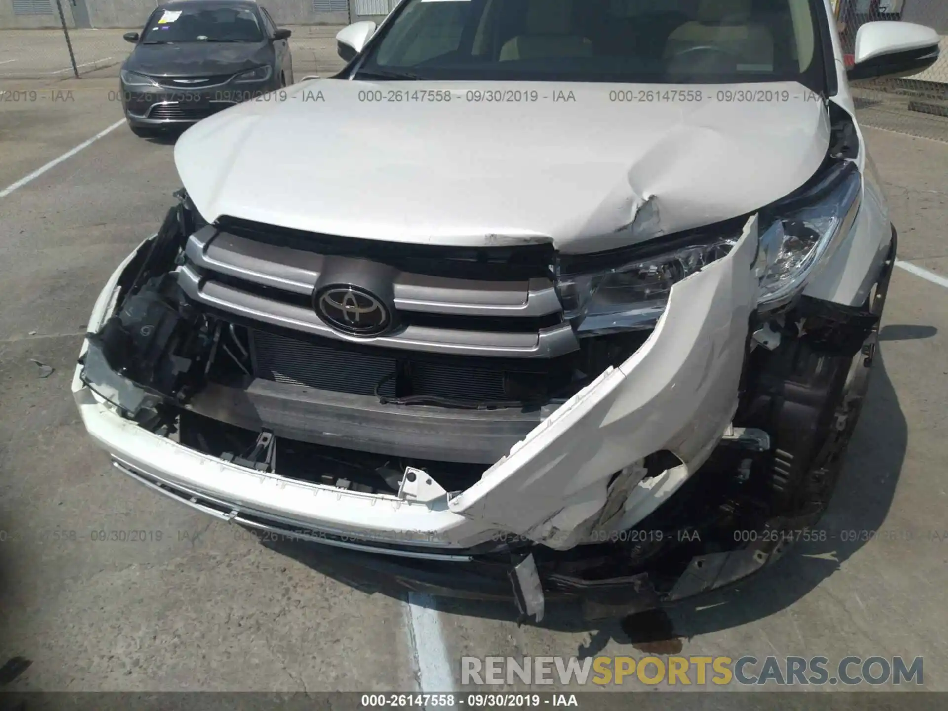 6 Photograph of a damaged car 5TDKZRFHXKS552458 TOYOTA HIGHLANDER 2019