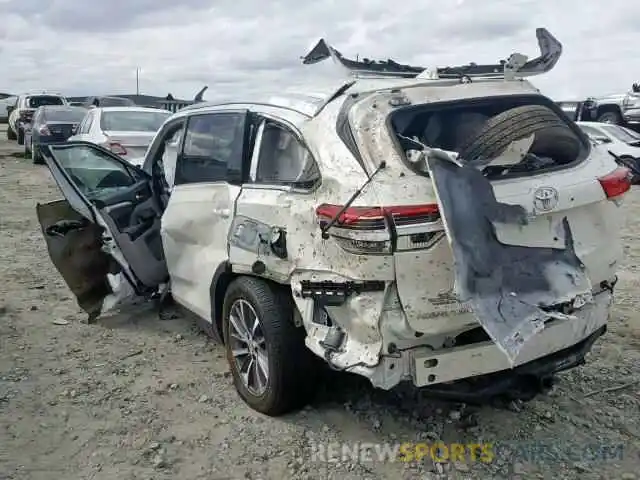 3 Photograph of a damaged car 5TDKZRFHXKS554145 TOYOTA HIGHLANDER 2019