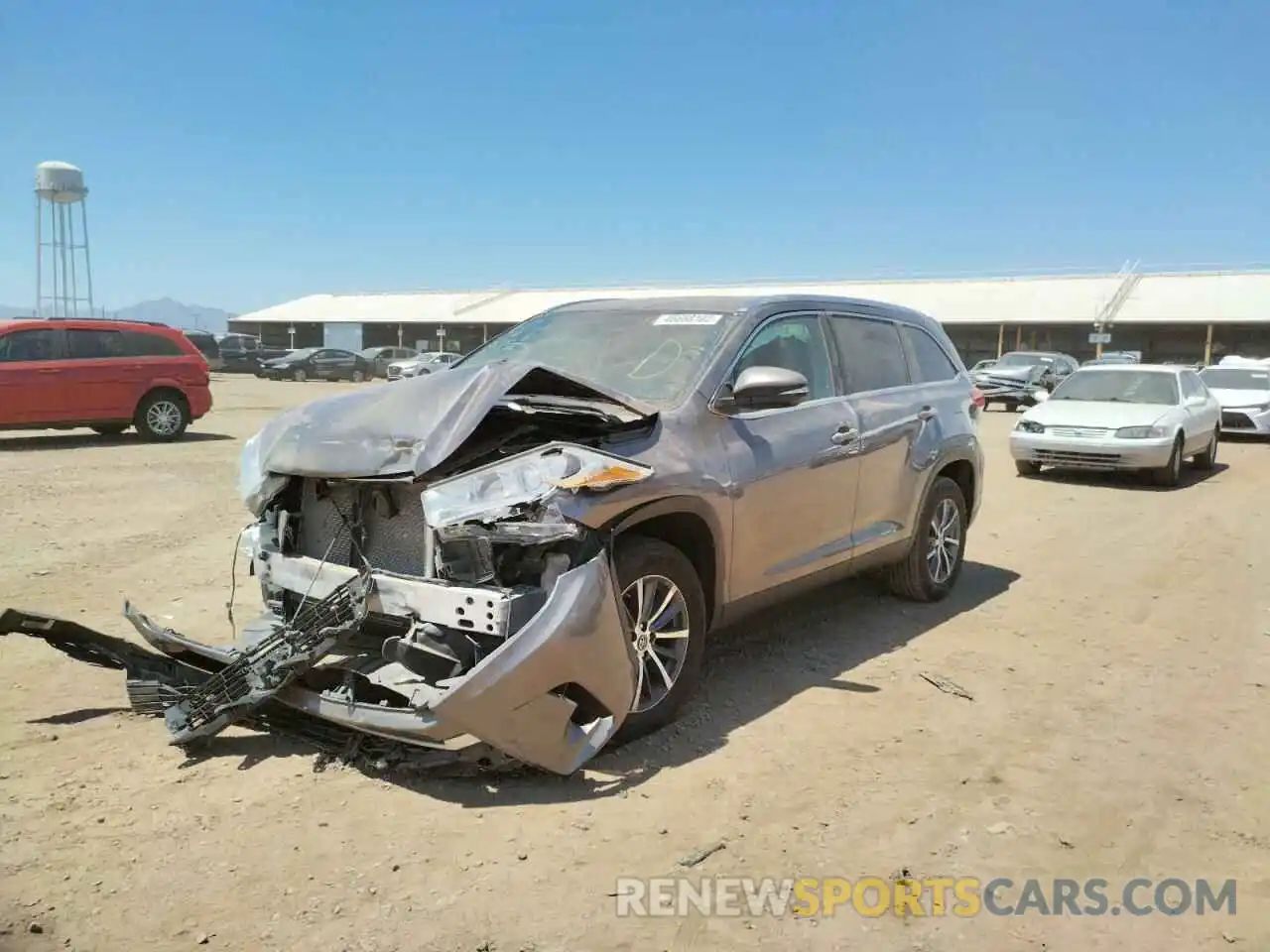 2 Photograph of a damaged car 5TDKZRFHXKS554842 TOYOTA HIGHLANDER 2019