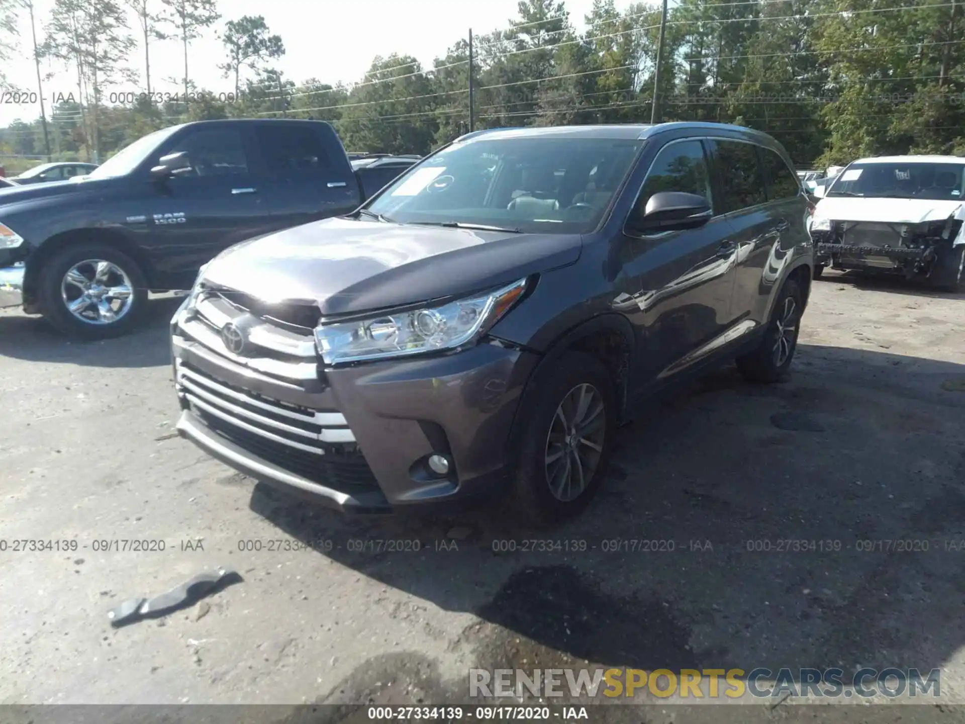 2 Photograph of a damaged car 5TDKZRFHXKS560107 TOYOTA HIGHLANDER 2019