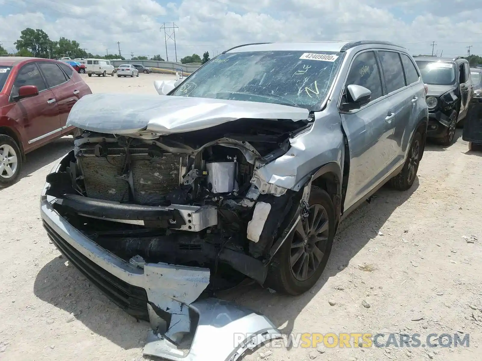 2 Фотография поврежденного автомобиля 5TDKZRFHXKS571091 TOYOTA HIGHLANDER 2019