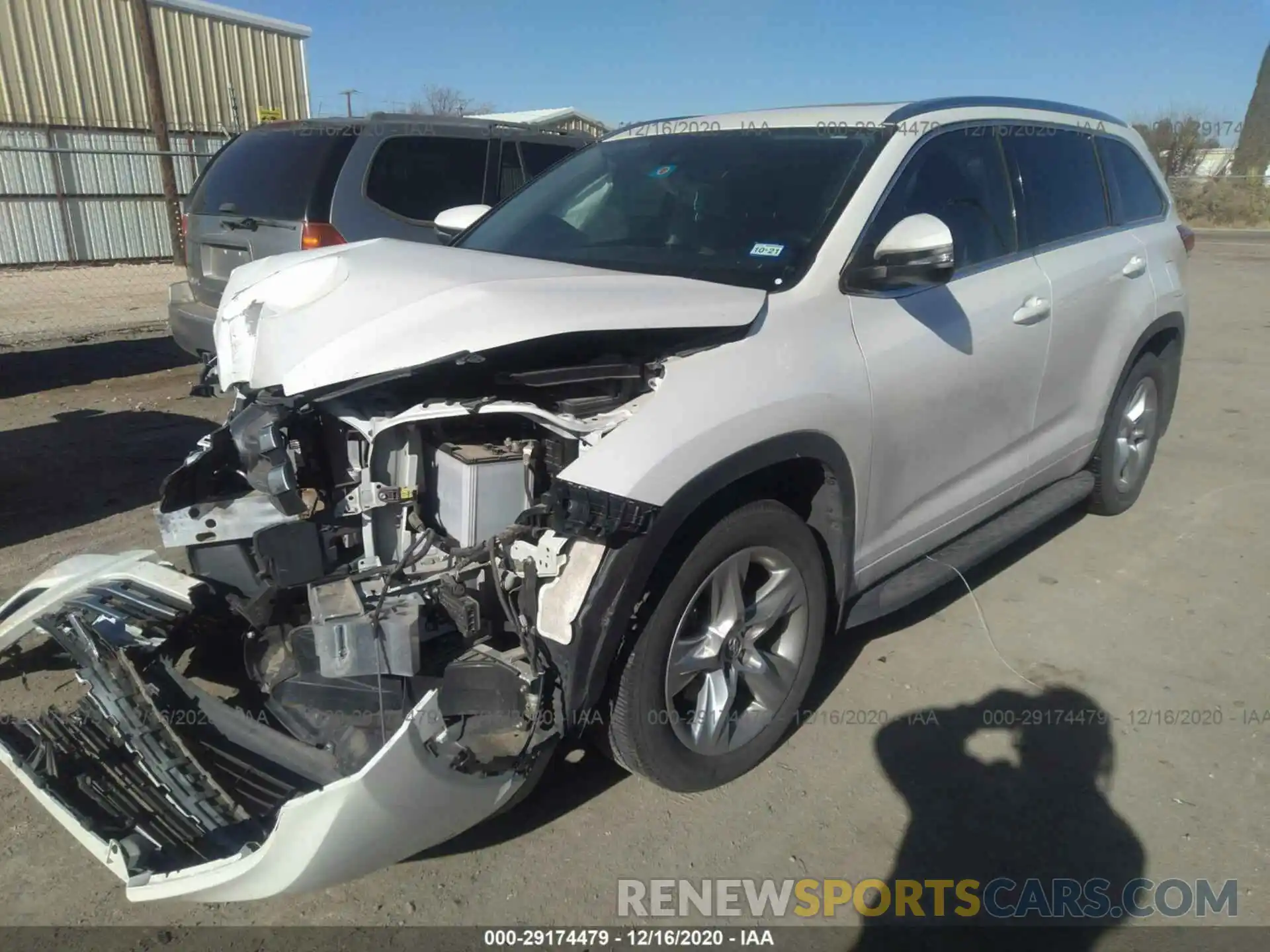 2 Photograph of a damaged car 5TDYZRFH0KS292159 TOYOTA HIGHLANDER 2019