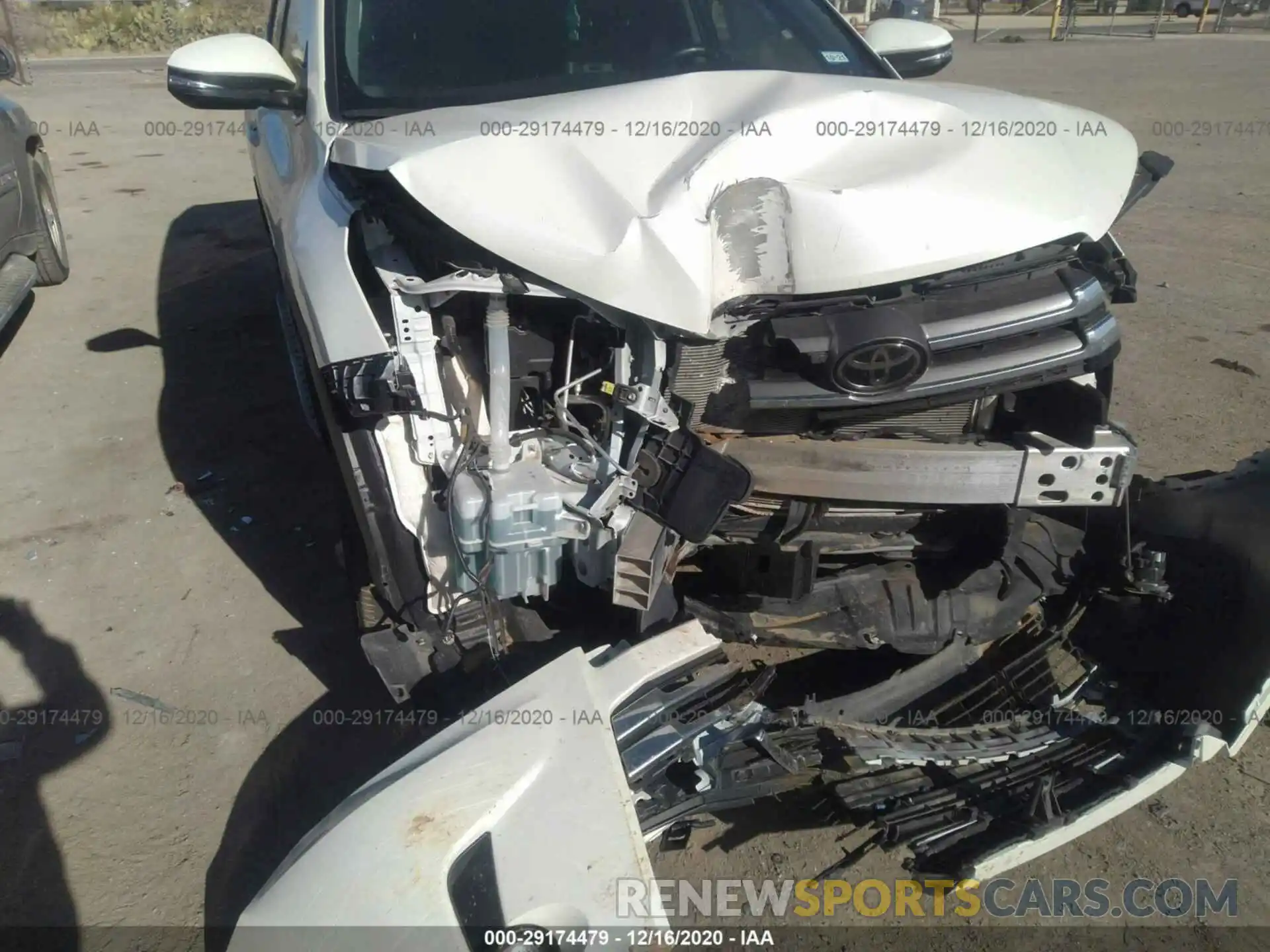 6 Photograph of a damaged car 5TDYZRFH0KS292159 TOYOTA HIGHLANDER 2019