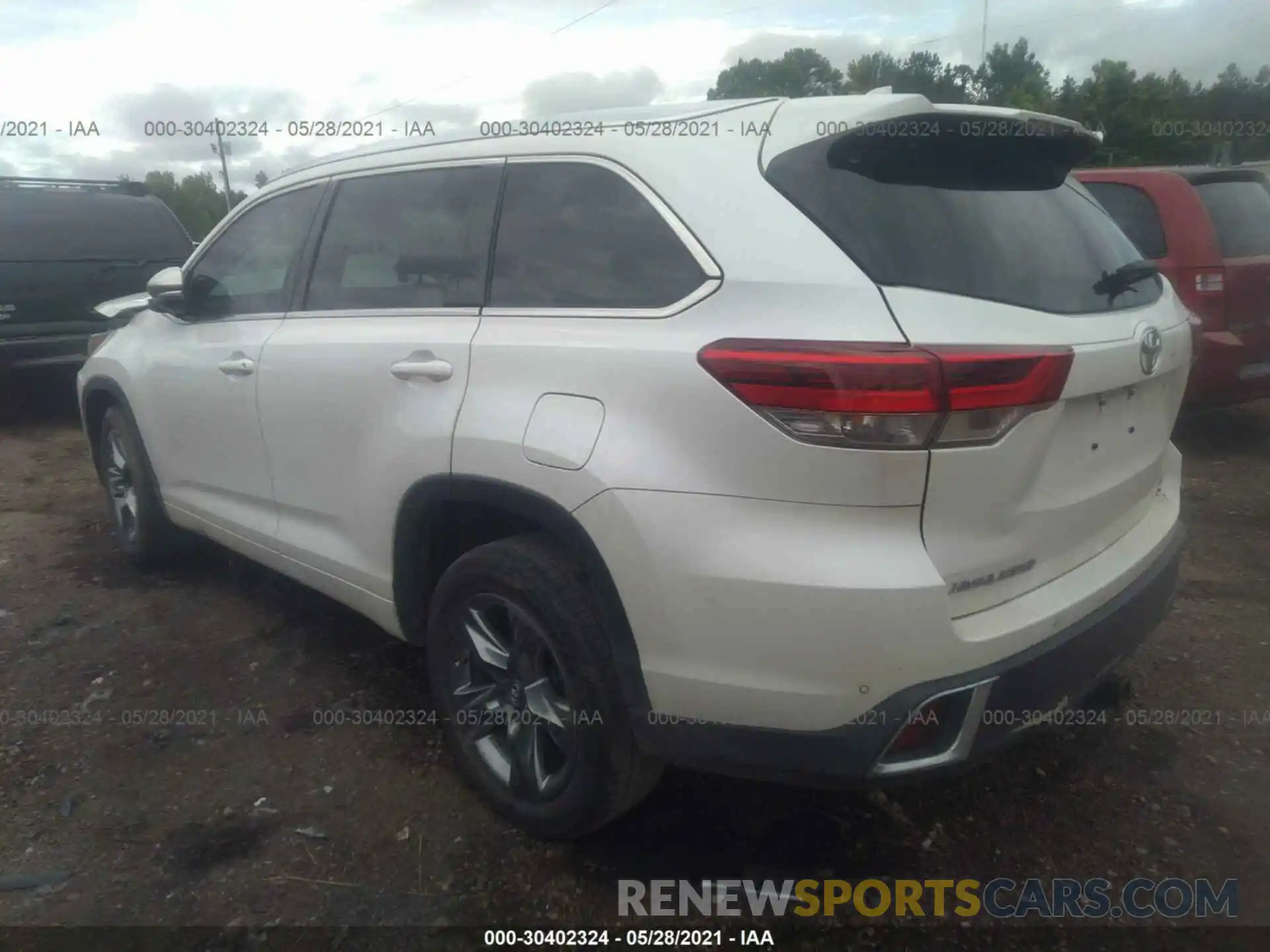 3 Фотография поврежденного автомобиля 5TDYZRFH0KS293571 TOYOTA HIGHLANDER 2019