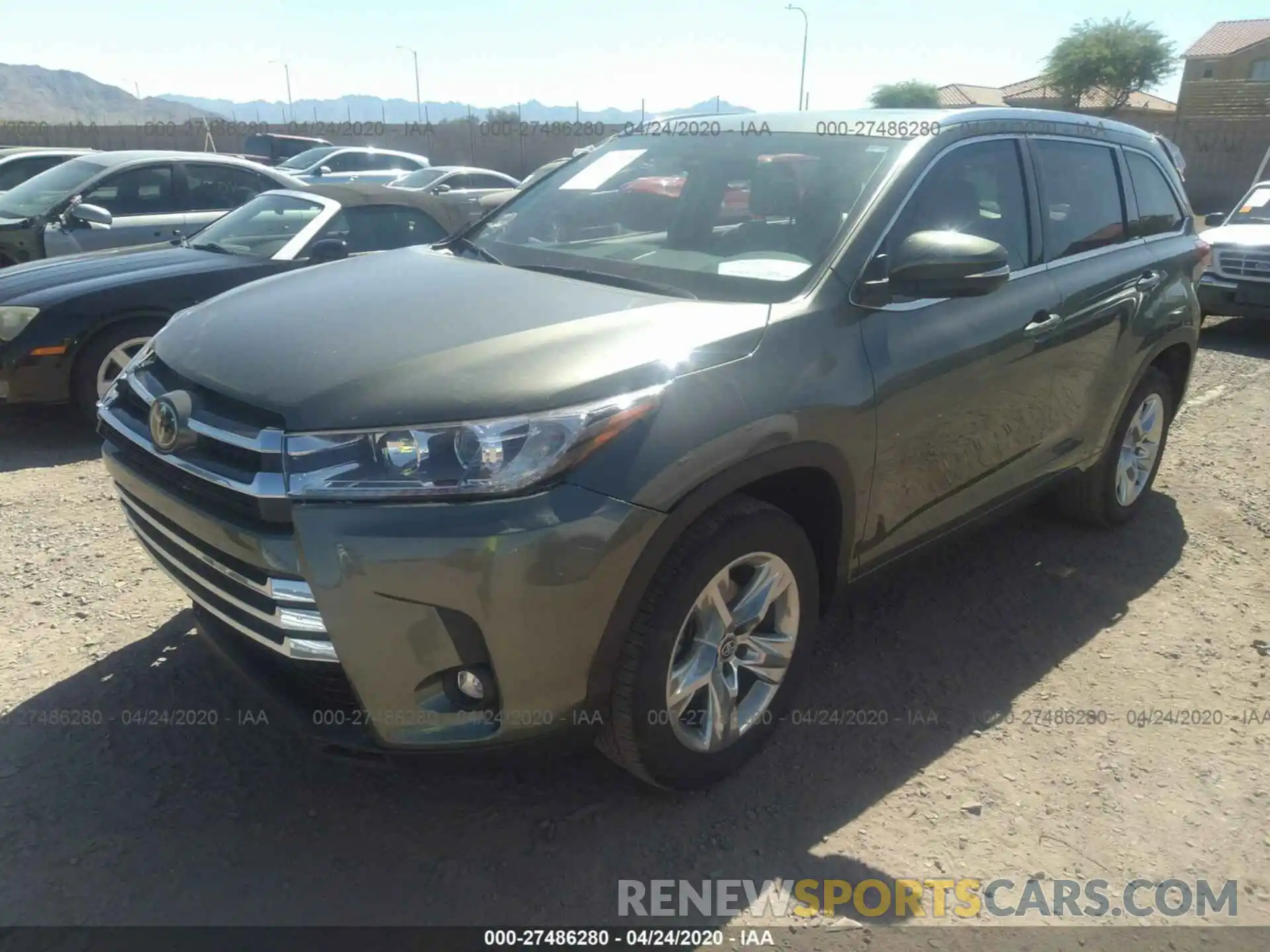 2 Photograph of a damaged car 5TDYZRFH2KS313139 TOYOTA HIGHLANDER 2019