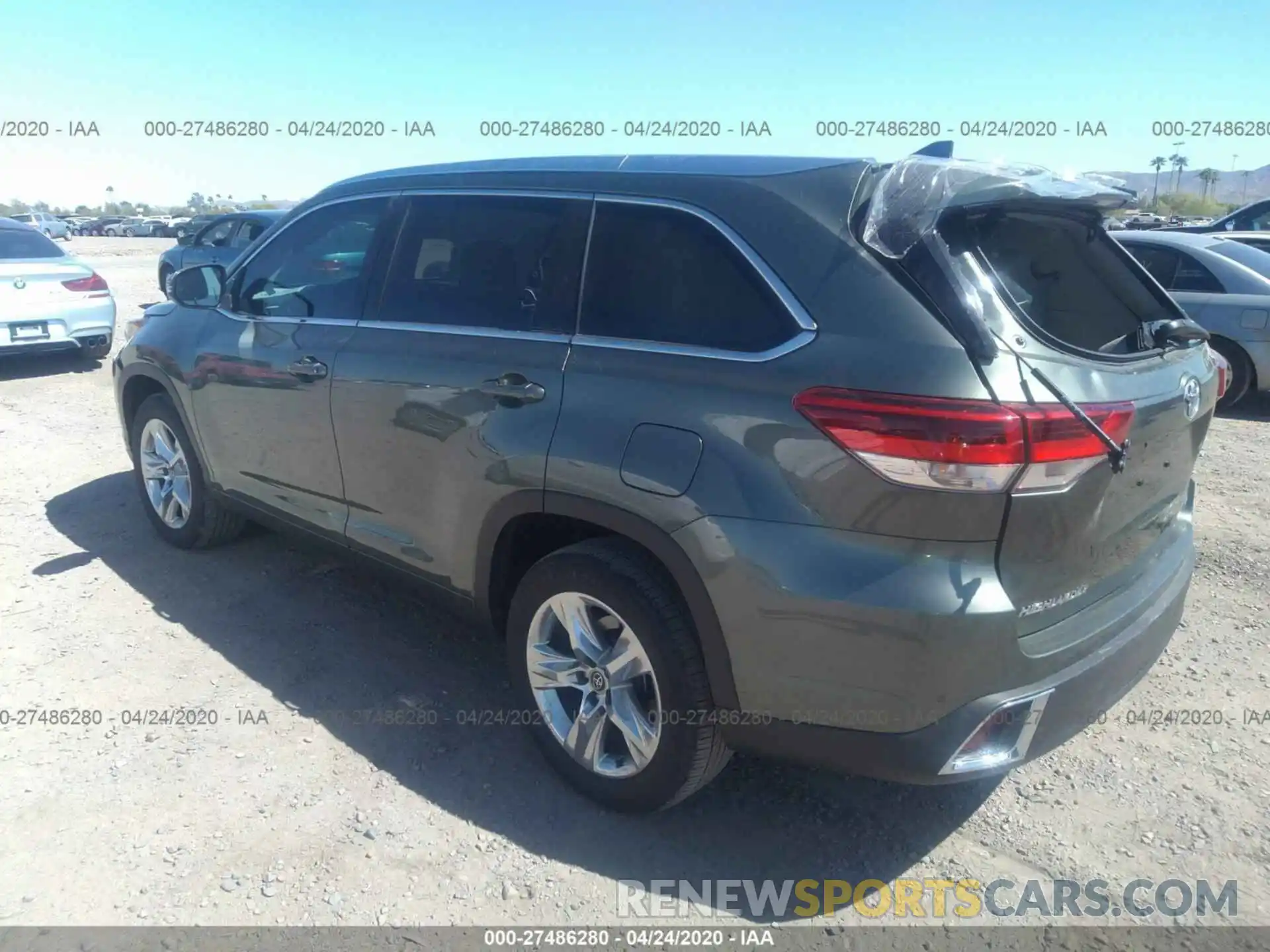 3 Photograph of a damaged car 5TDYZRFH2KS313139 TOYOTA HIGHLANDER 2019