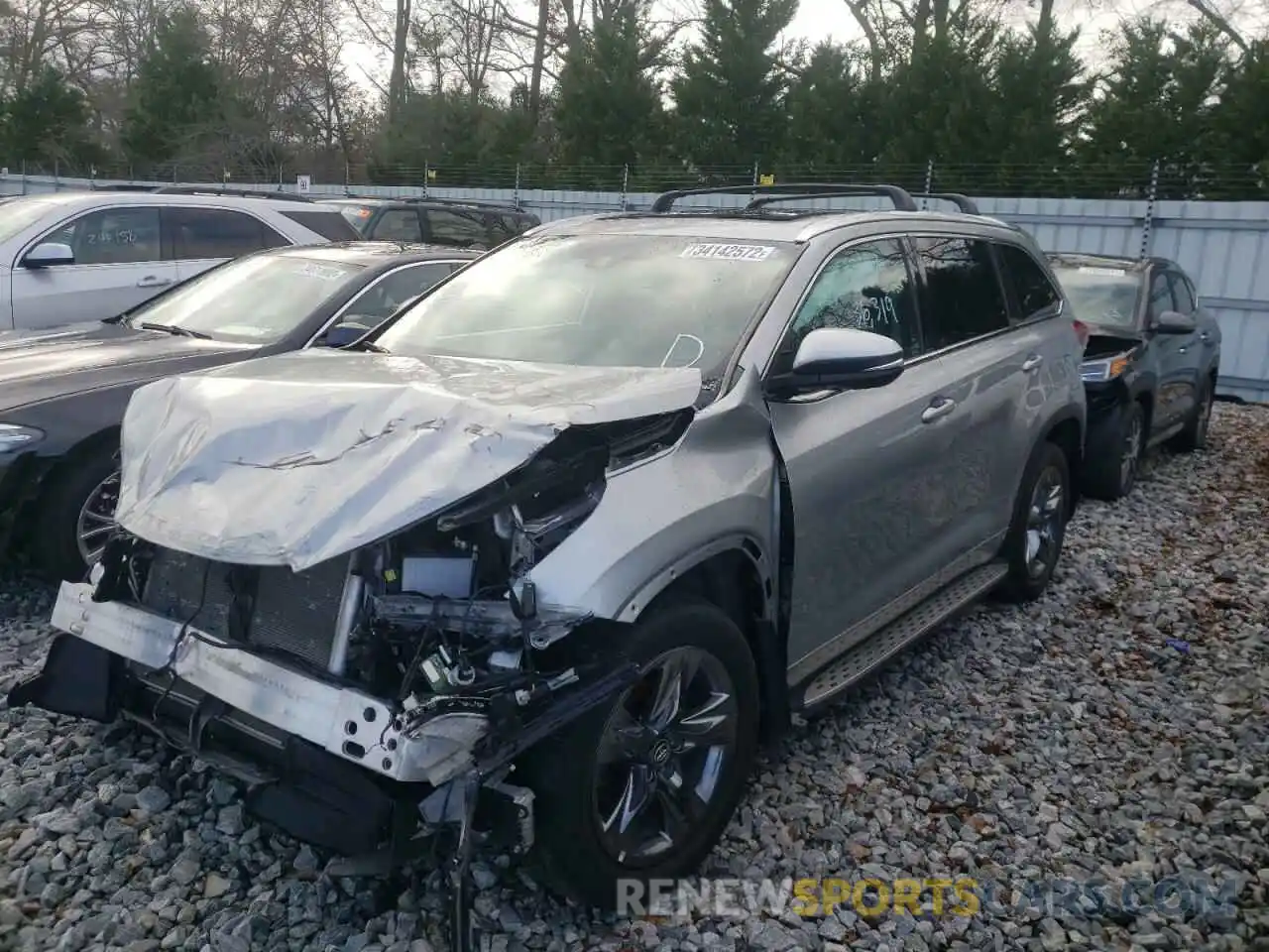 2 Photograph of a damaged car 5TDYZRFH2KS319328 TOYOTA HIGHLANDER 2019