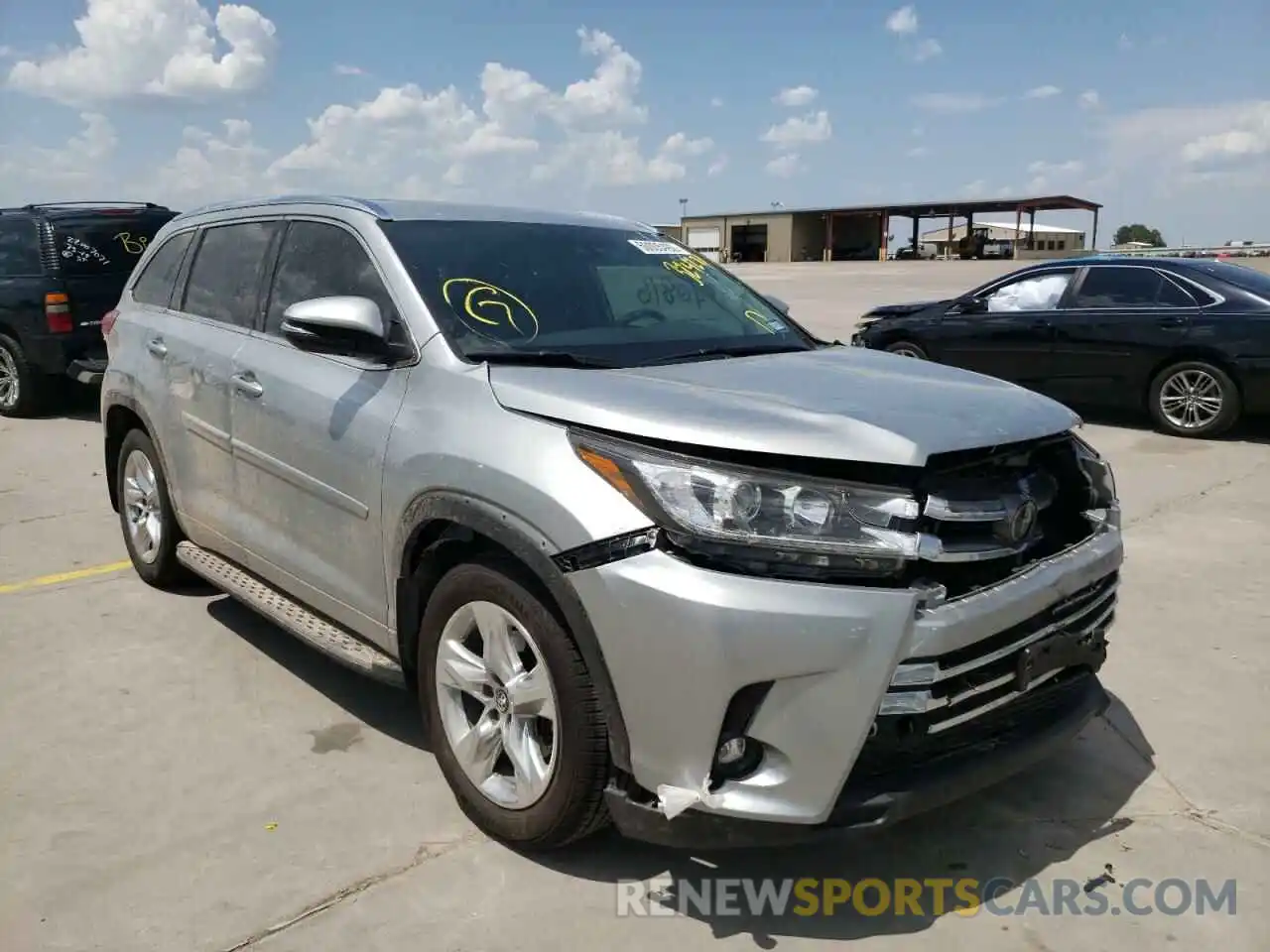 1 Photograph of a damaged car 5TDYZRFH2KS324271 TOYOTA HIGHLANDER 2019