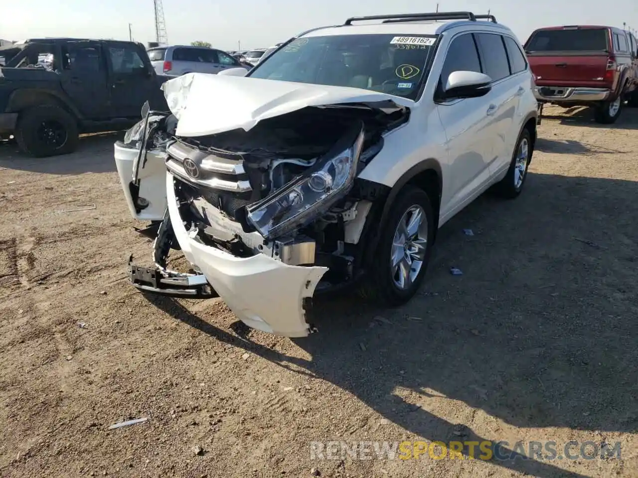 2 Photograph of a damaged car 5TDYZRFH2KS338672 TOYOTA HIGHLANDER 2019