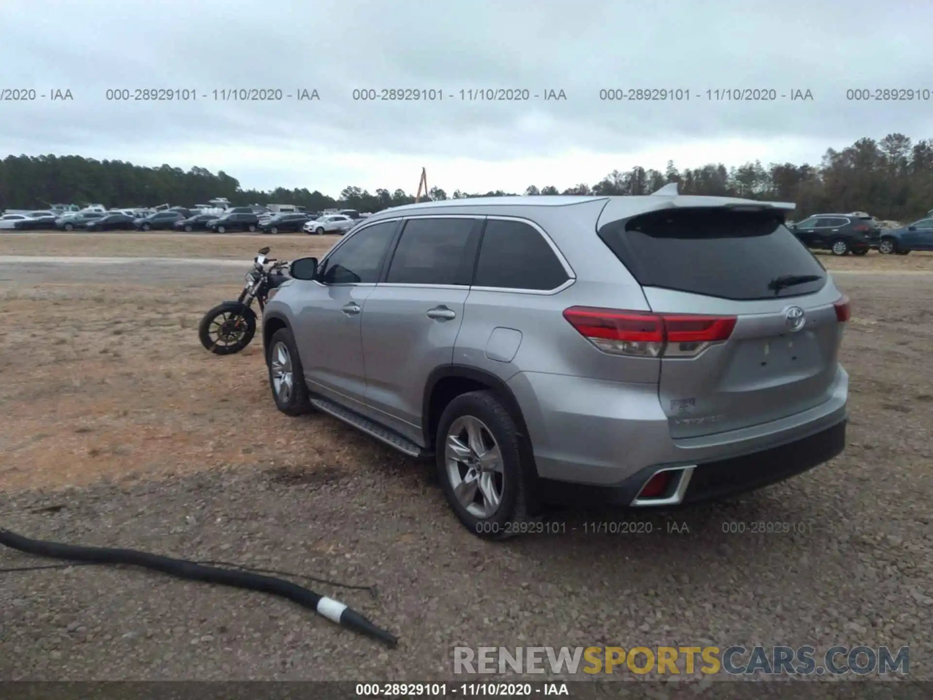 3 Photograph of a damaged car 5TDYZRFH3KS292284 TOYOTA HIGHLANDER 2019