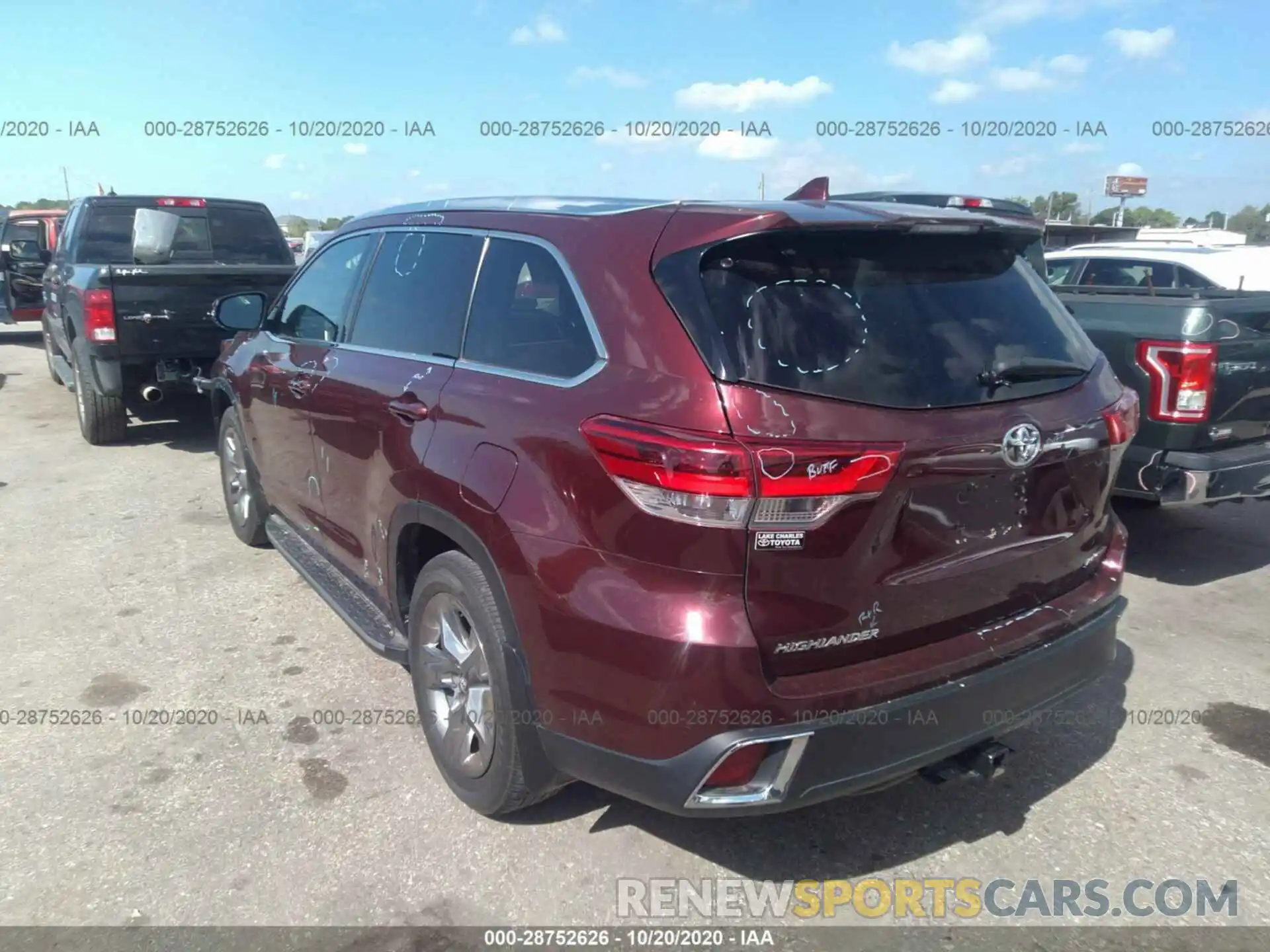 3 Photograph of a damaged car 5TDYZRFH3KS292902 TOYOTA HIGHLANDER 2019