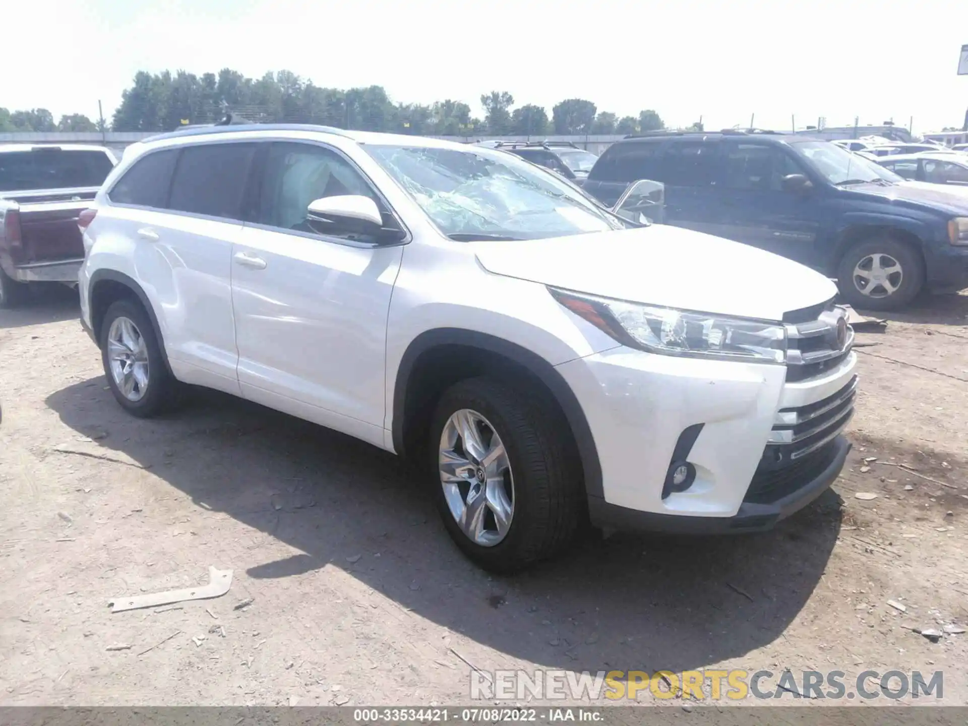 1 Фотография поврежденного автомобиля 5TDYZRFH3KS303817 TOYOTA HIGHLANDER 2019