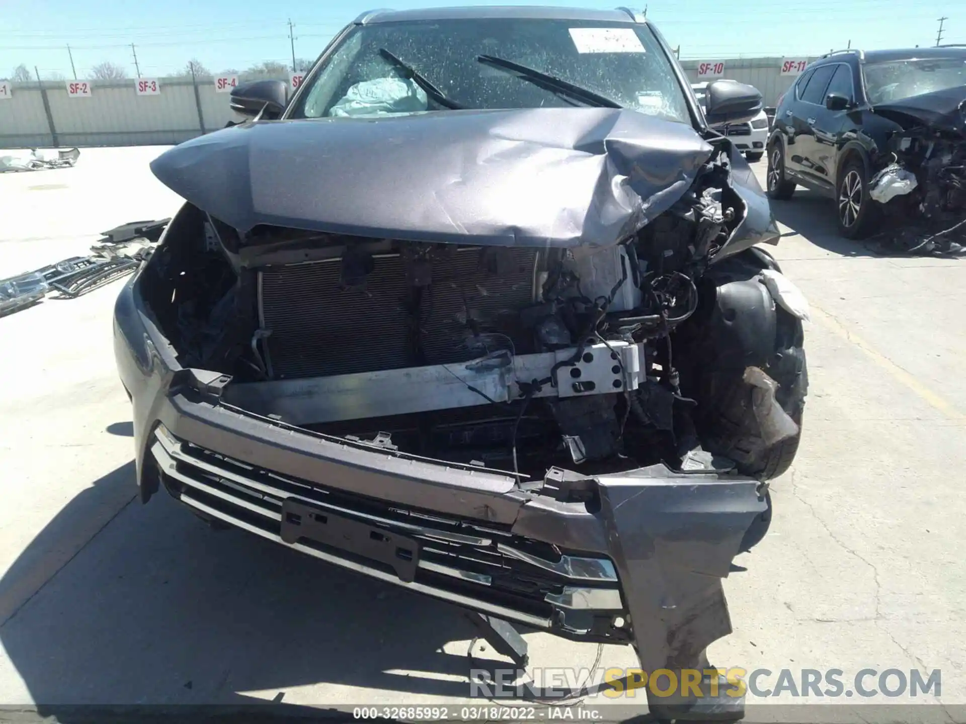 6 Photograph of a damaged car 5TDYZRFH3KS309262 TOYOTA HIGHLANDER 2019