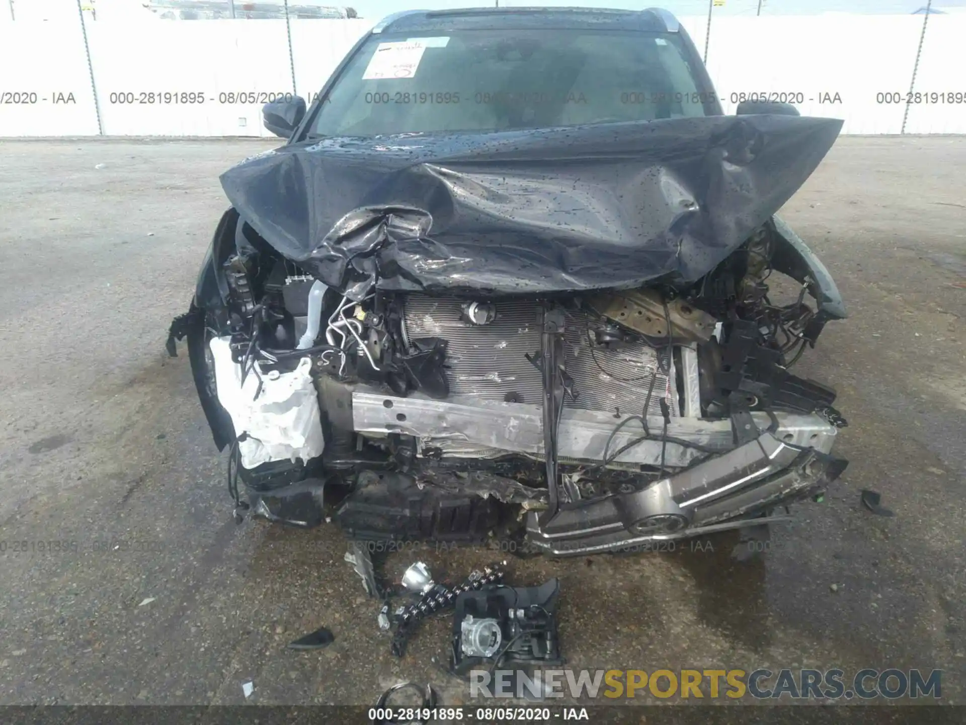 6 Photograph of a damaged car 5TDYZRFH3KS338387 TOYOTA HIGHLANDER 2019