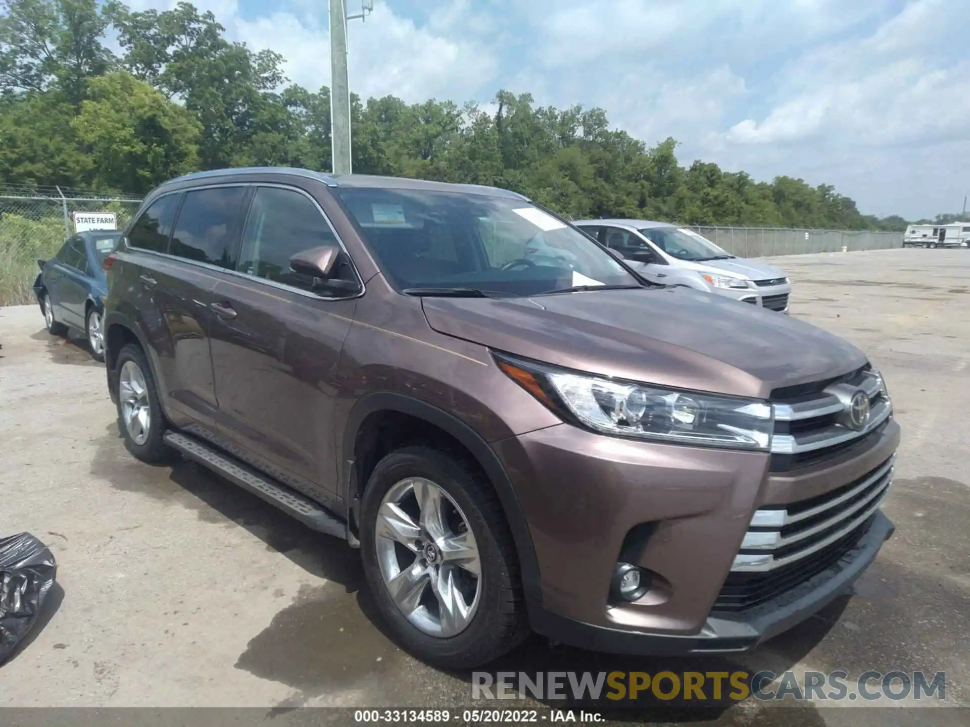 1 Photograph of a damaged car 5TDYZRFH4KS350743 TOYOTA HIGHLANDER 2019