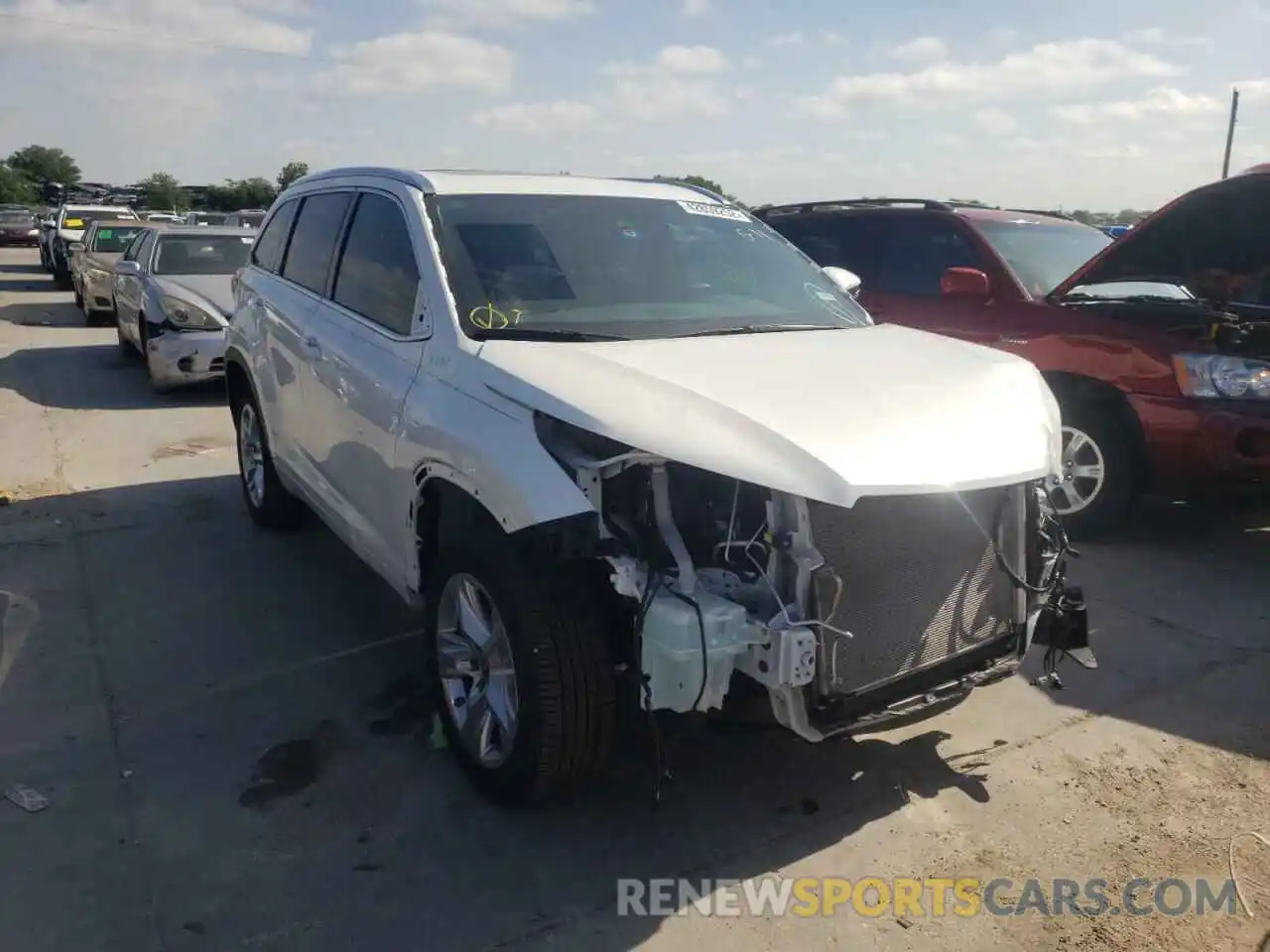 1 Photograph of a damaged car 5TDYZRFH4KS369809 TOYOTA HIGHLANDER 2019