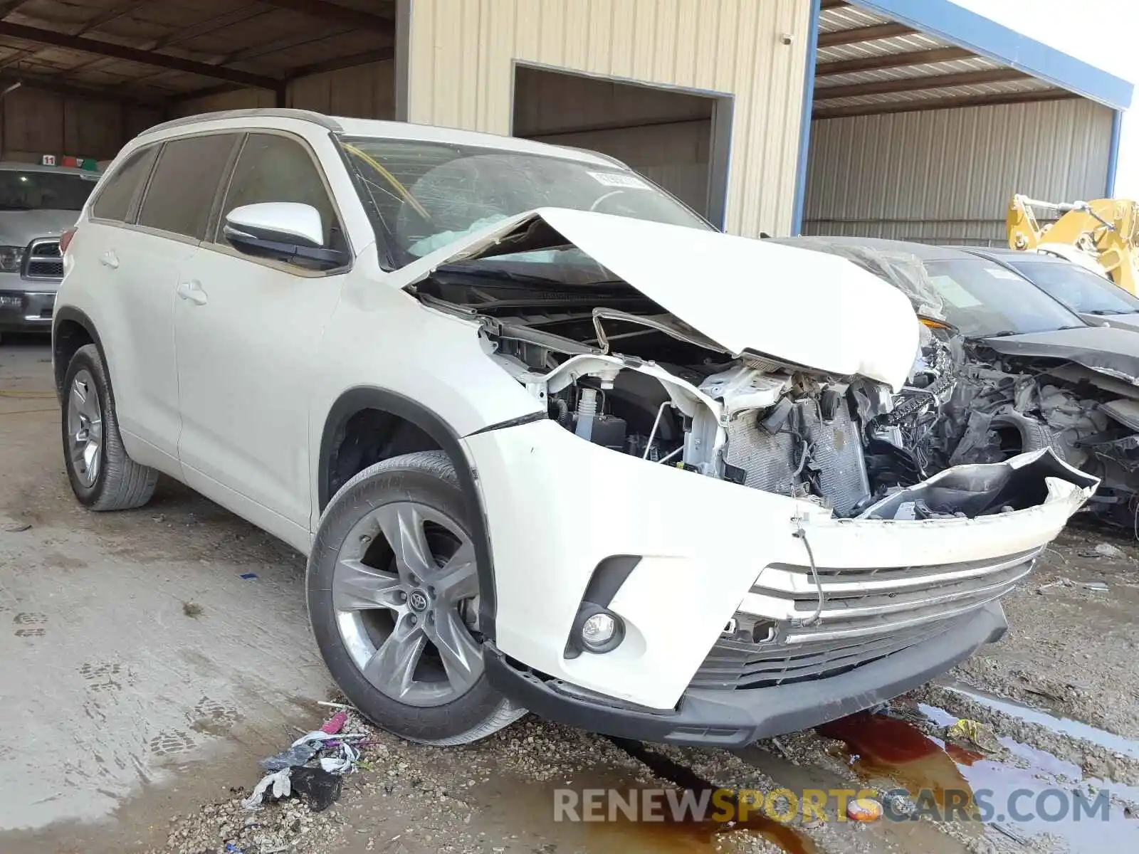 1 Photograph of a damaged car 5TDYZRFH5KS291959 TOYOTA HIGHLANDER 2019