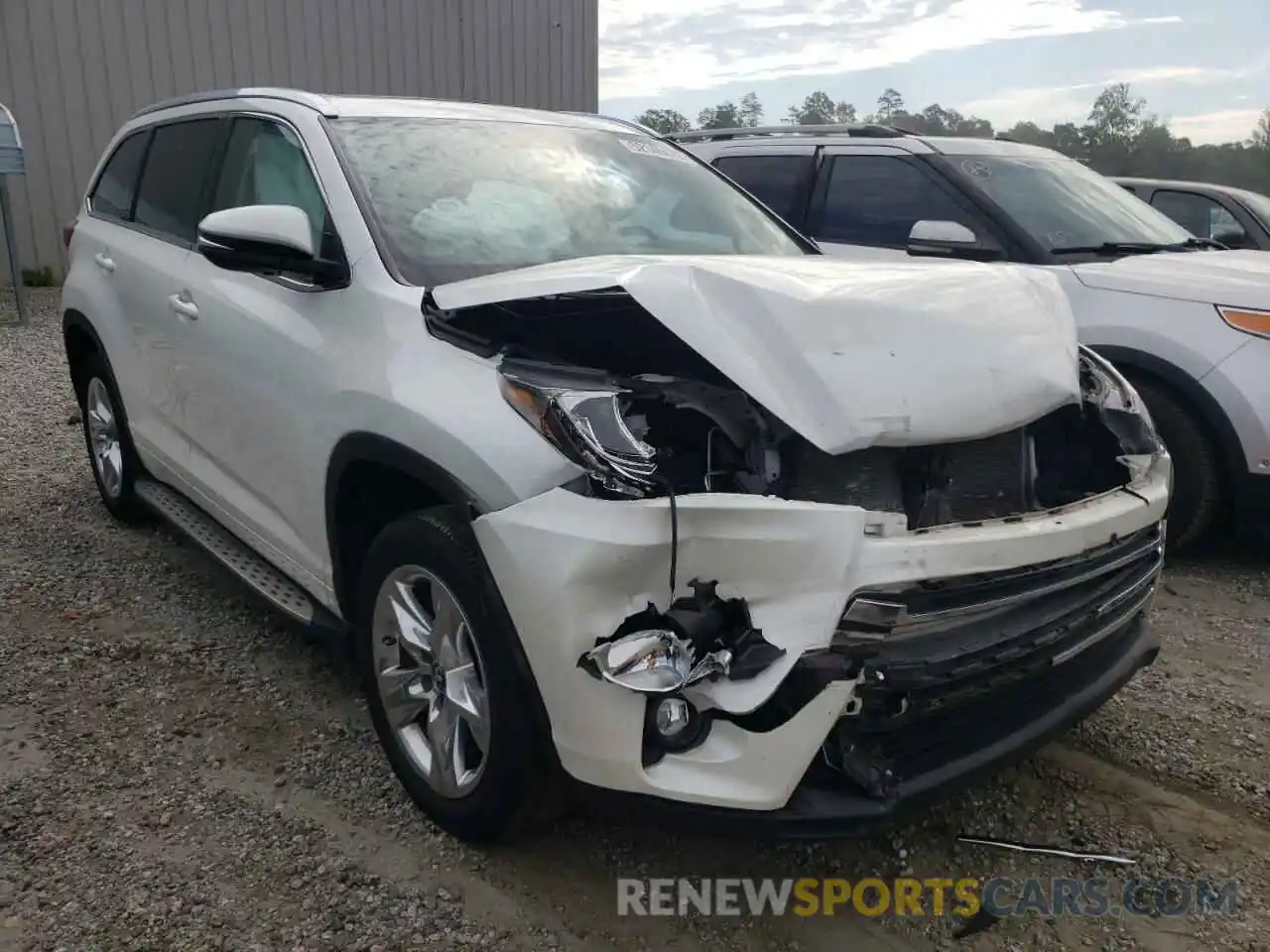 1 Photograph of a damaged car 5TDYZRFH5KS295185 TOYOTA HIGHLANDER 2019