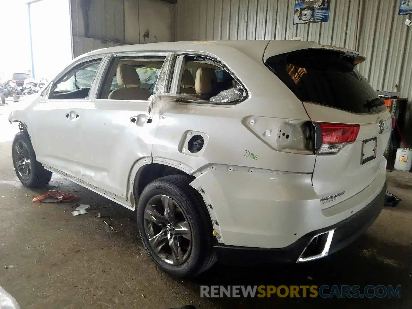 3 Photograph of a damaged car 5TDYZRFH5KS297700 TOYOTA HIGHLANDER 2019