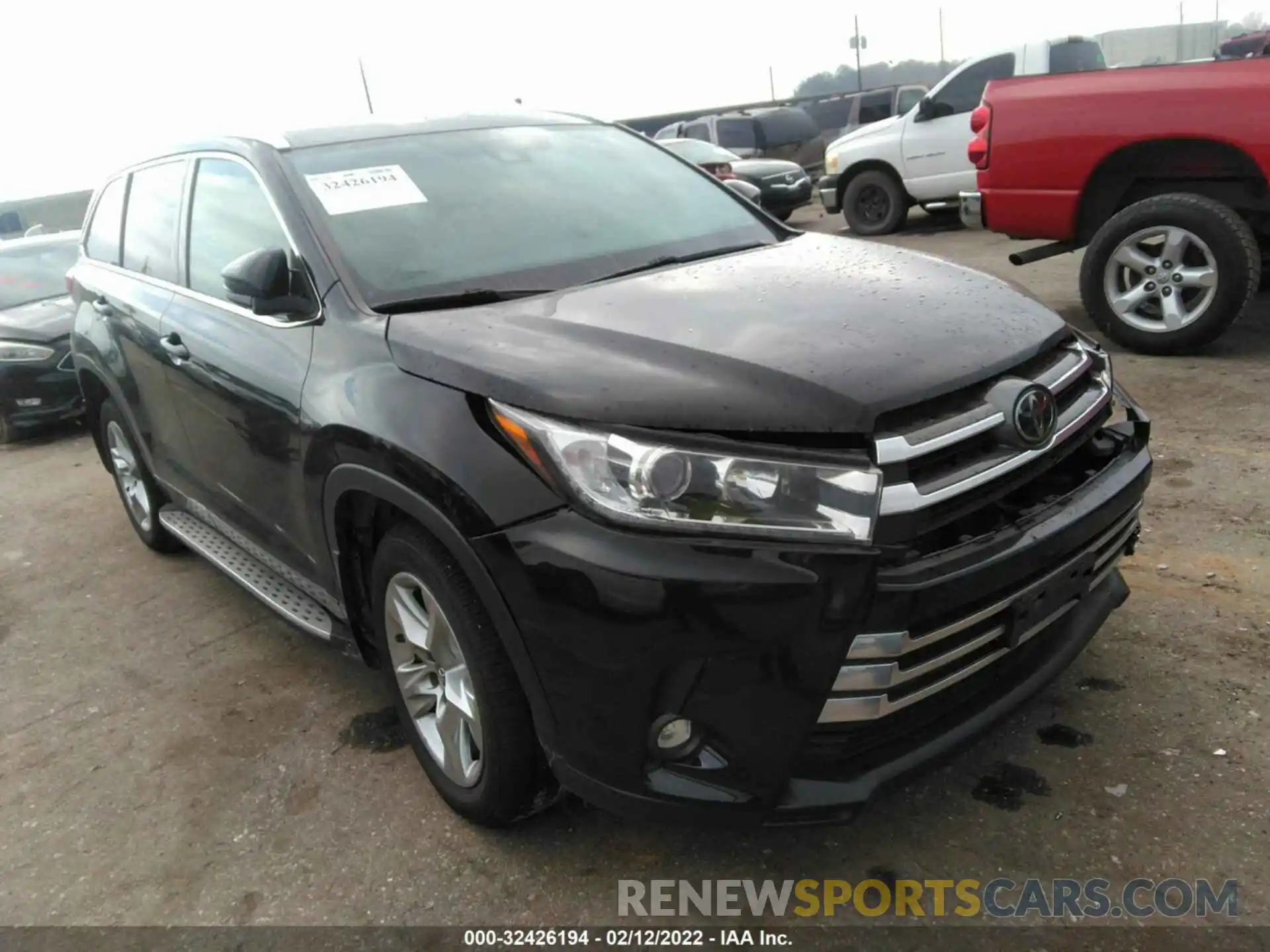 1 Photograph of a damaged car 5TDYZRFH5KS308419 TOYOTA HIGHLANDER 2019