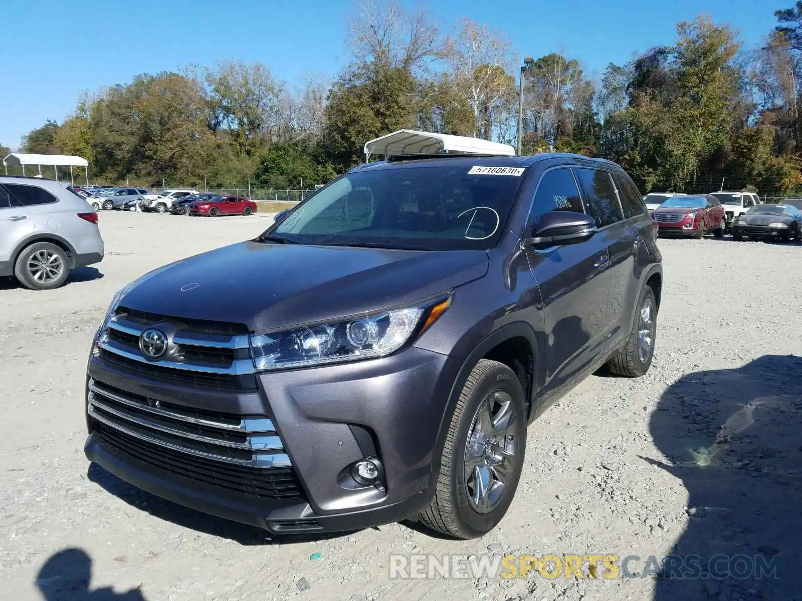 2 Photograph of a damaged car 5TDYZRFH5KS347639 TOYOTA HIGHLANDER 2019