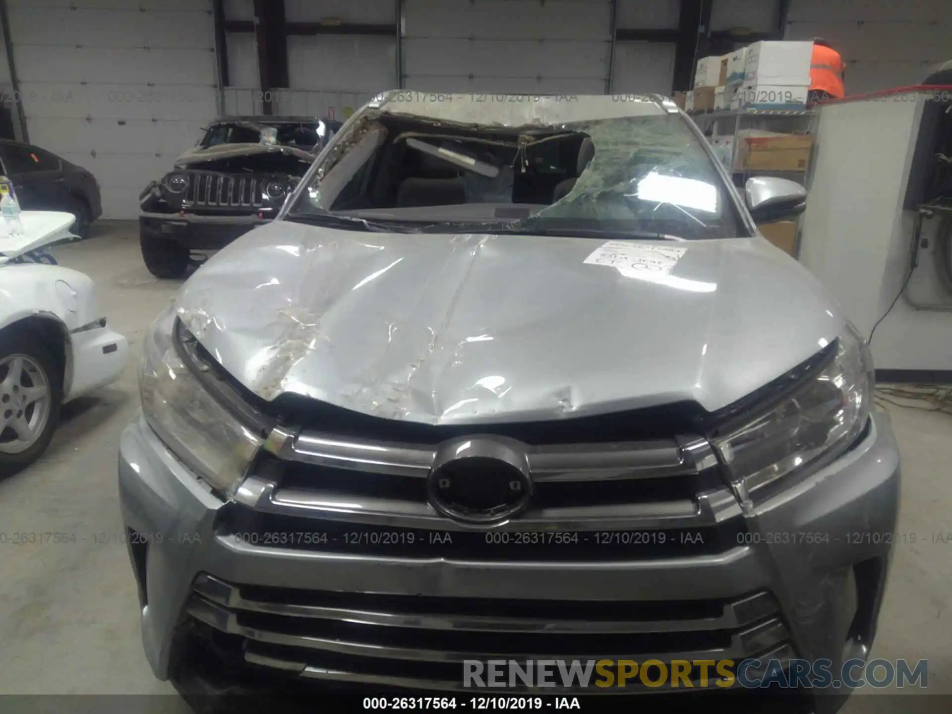 6 Photograph of a damaged car 5TDYZRFH5KS347785 TOYOTA HIGHLANDER 2019